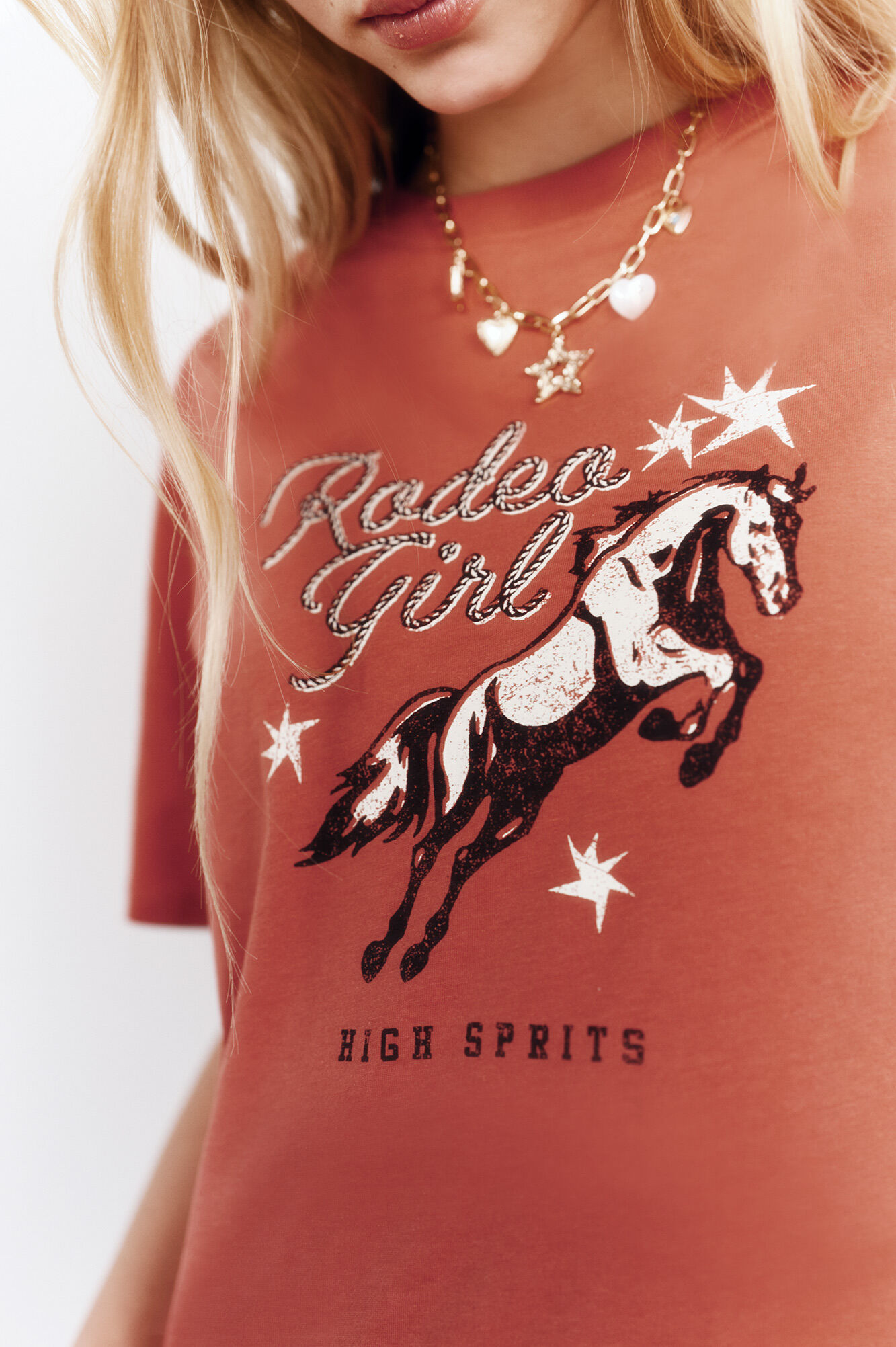 High Spirits Playera "Rodeo" rojo