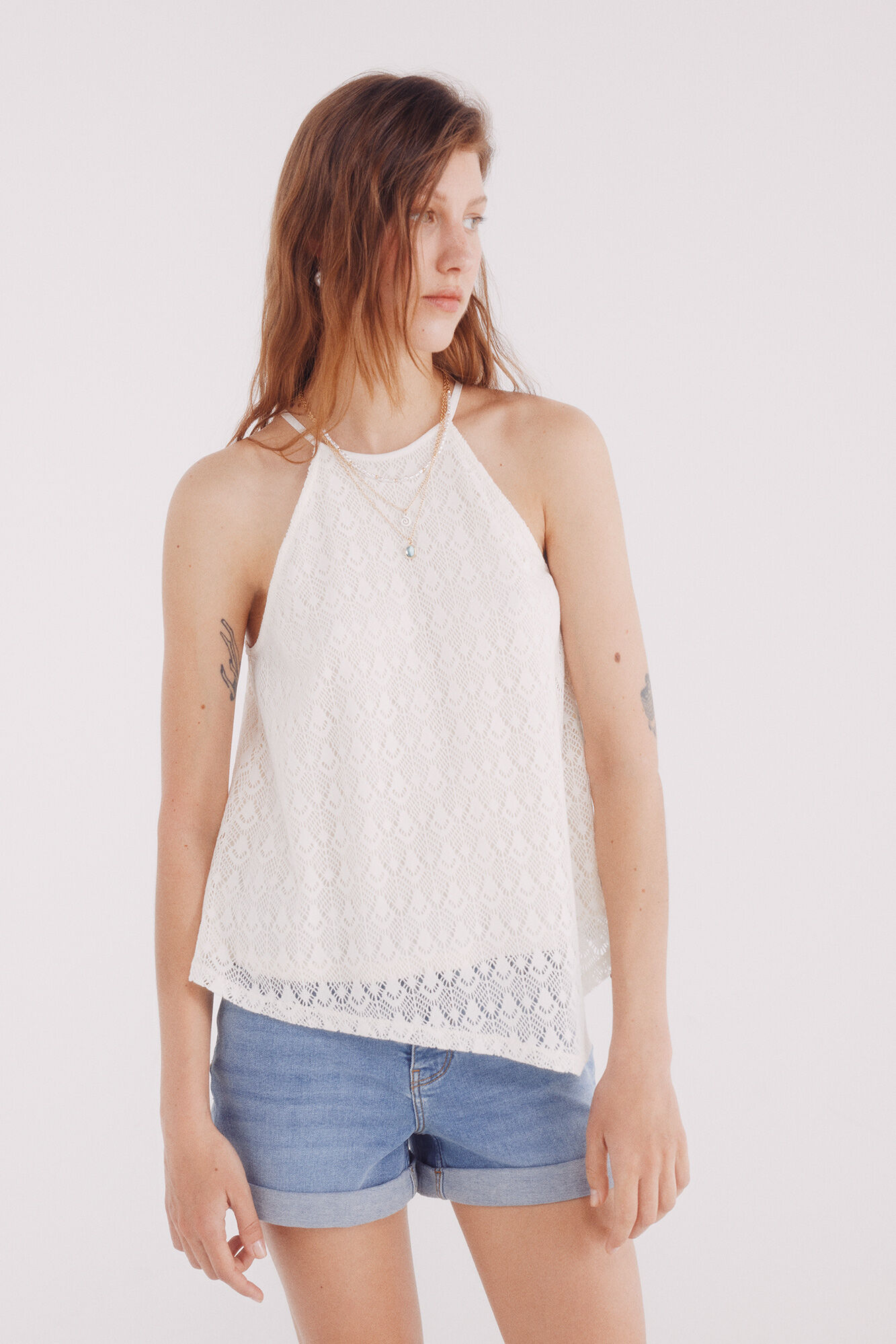Springfield Top escote halter crochet