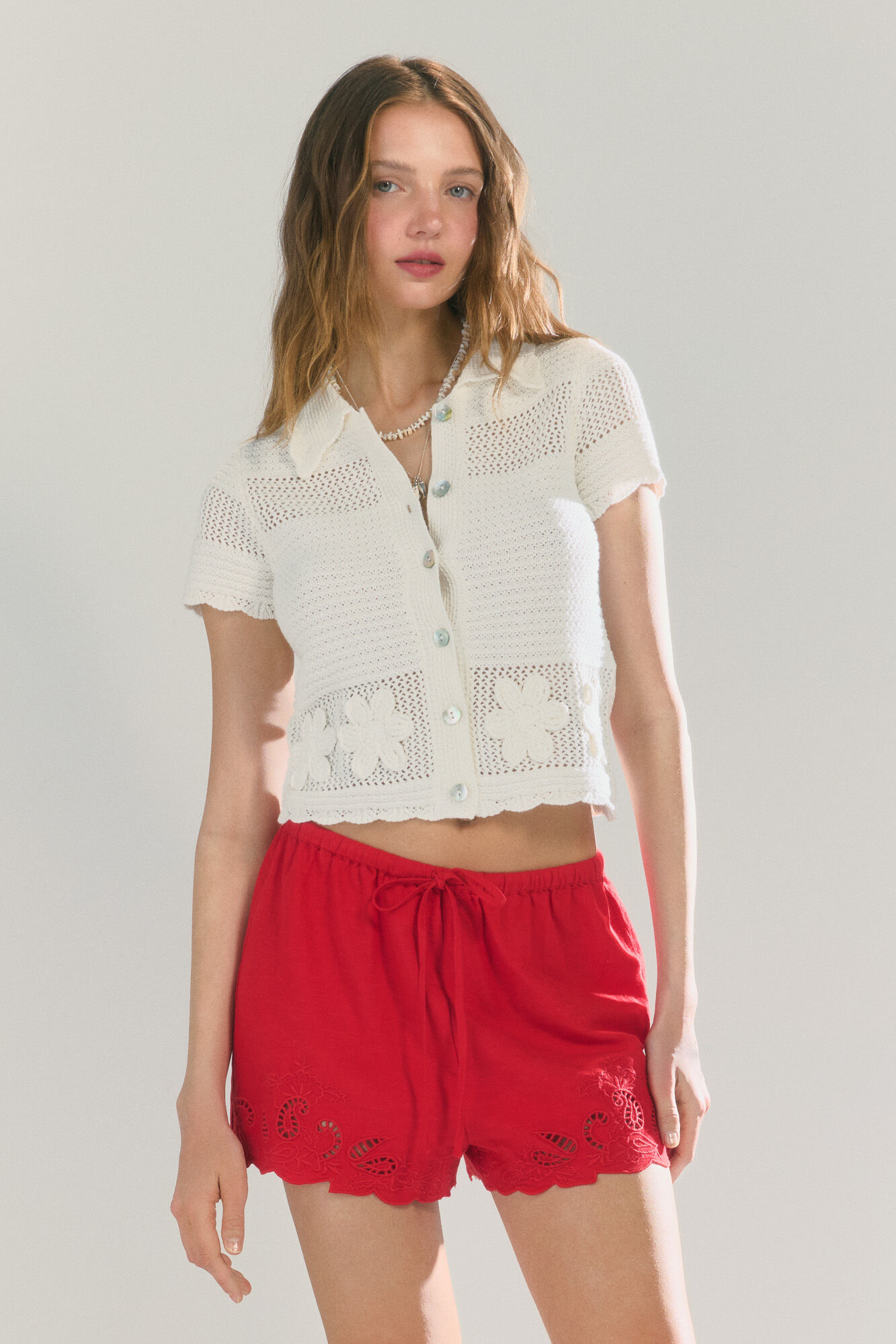 High Spirits Playera Milk