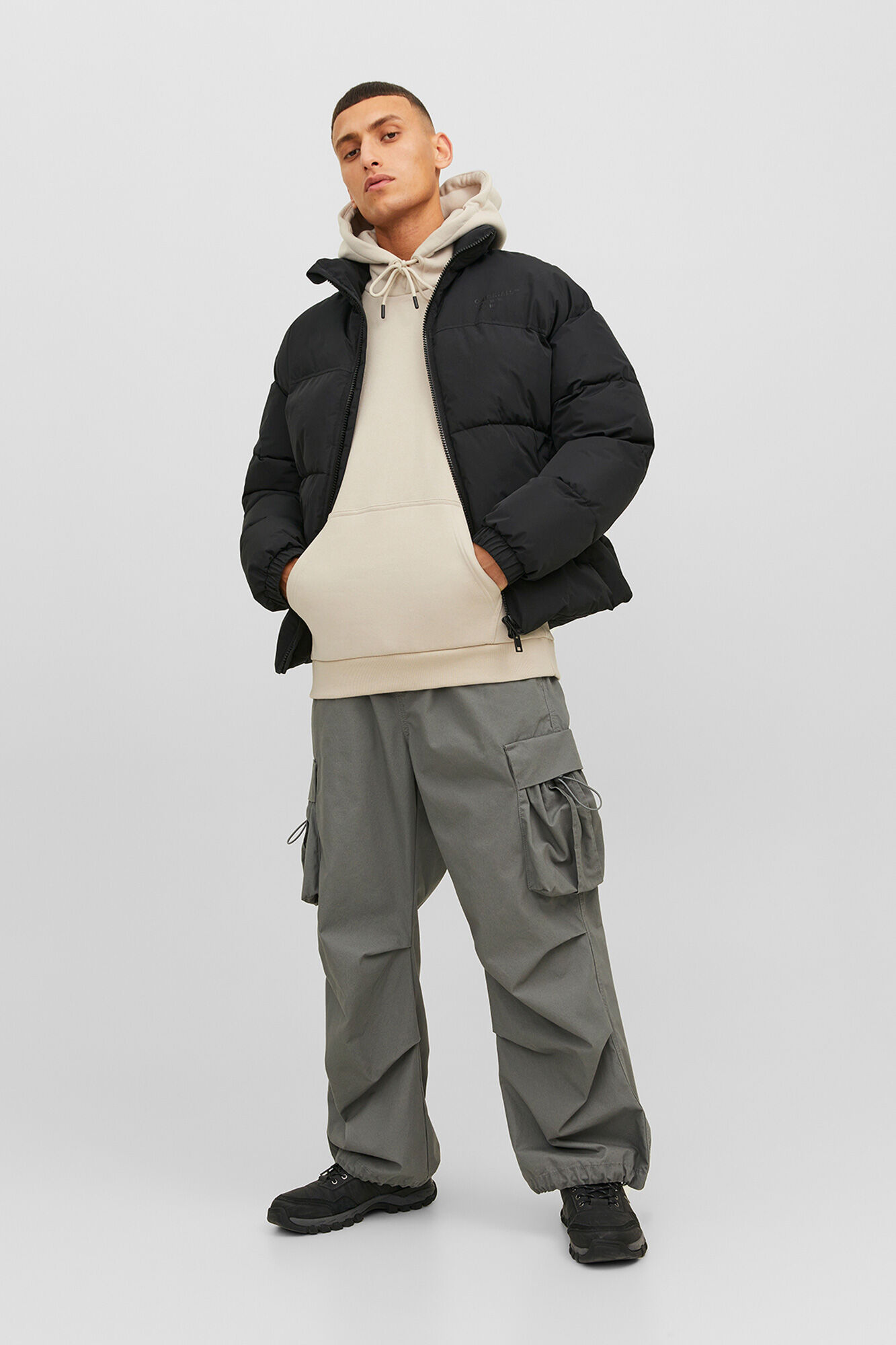 Jack & Jones Sudadera b&aacute;sica con capucha gris