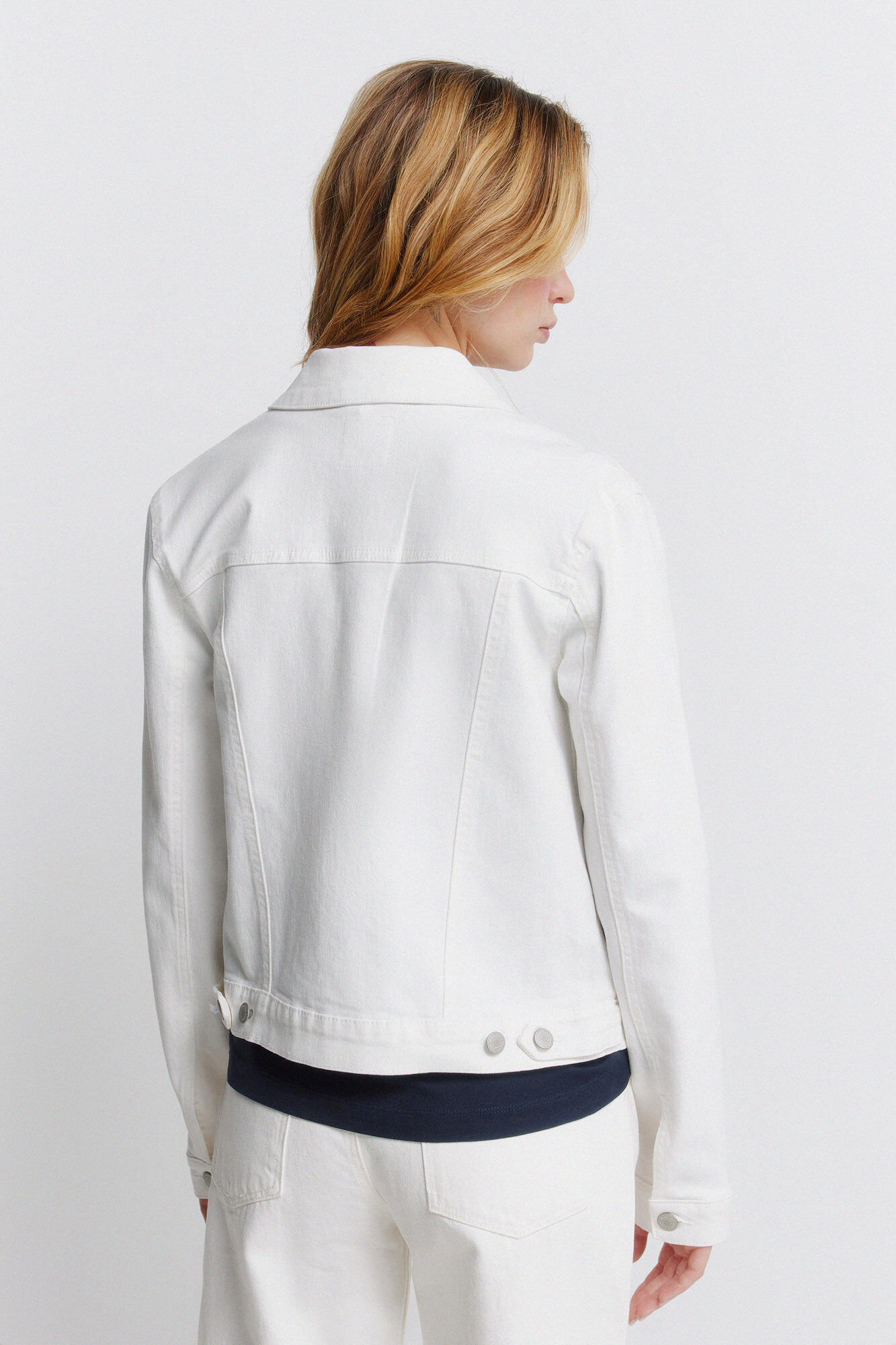 Springfield Chamarra de mezclilla color algod&oacute;n beige