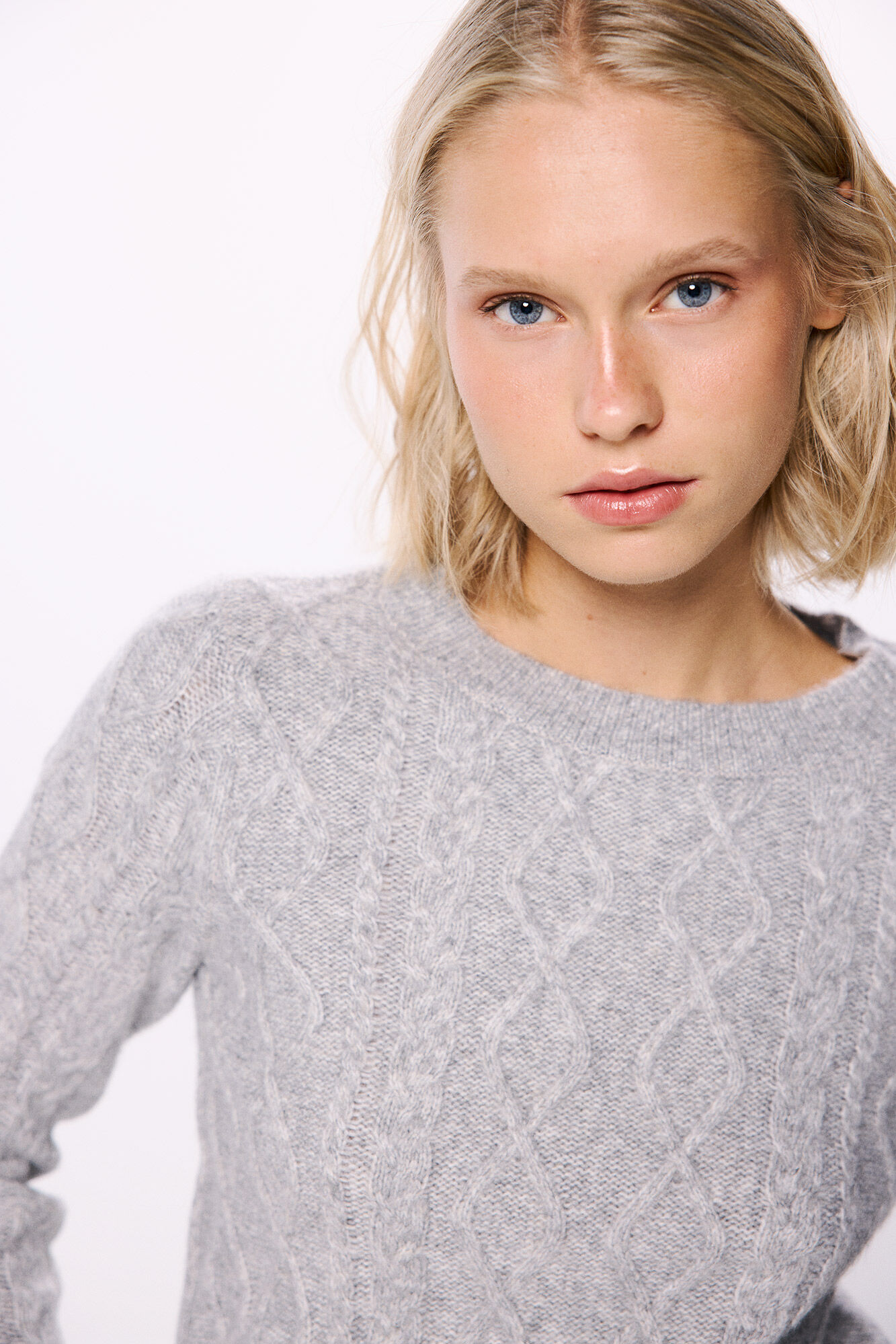 Springfield Su&eacute;ter estructura ochos gris