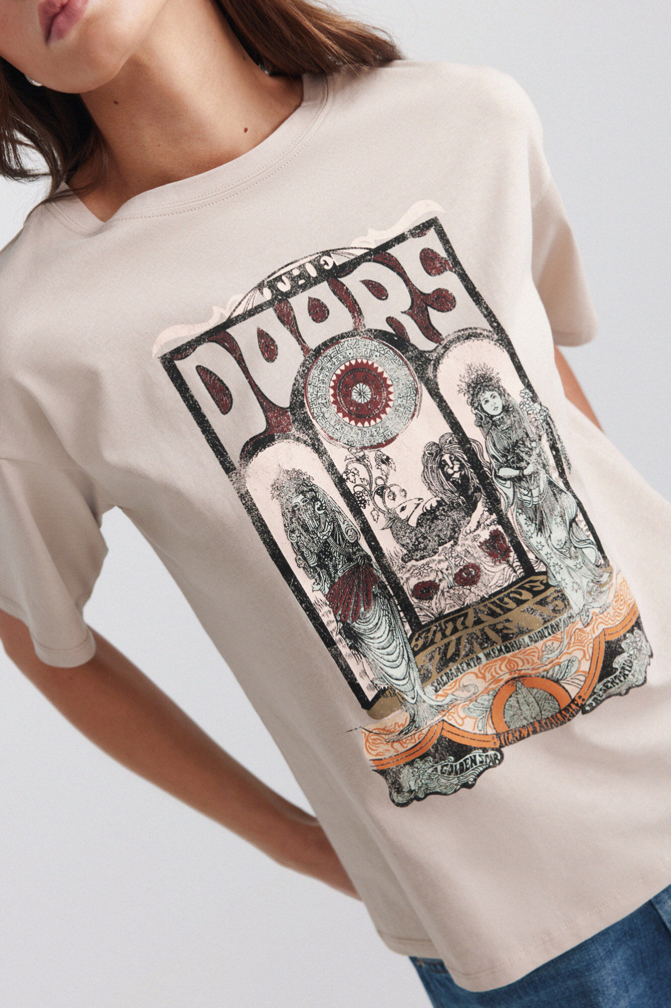 Springfield Playera manga corta con dibujo caf&eacute;