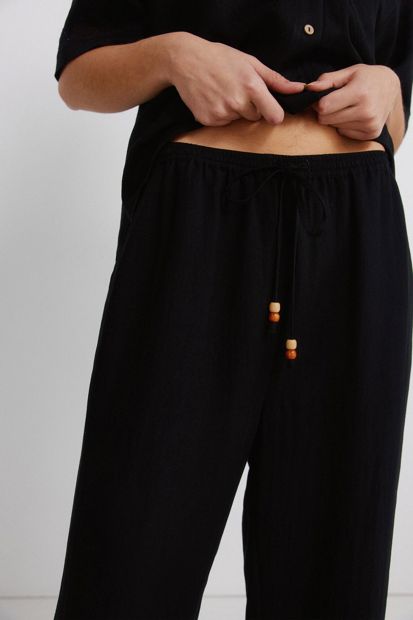 Springfield Pantal&oacute;n de encaje con cord&oacute;n negro