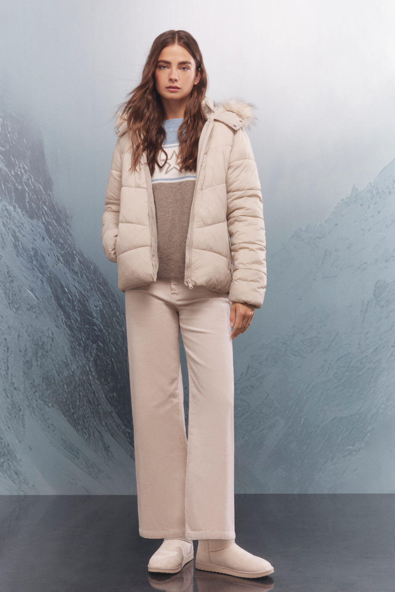 Springfield Plum&iacute;fero con capucha Sorona Aura beige