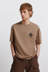 Springfield Playera de parches caf&eacute;