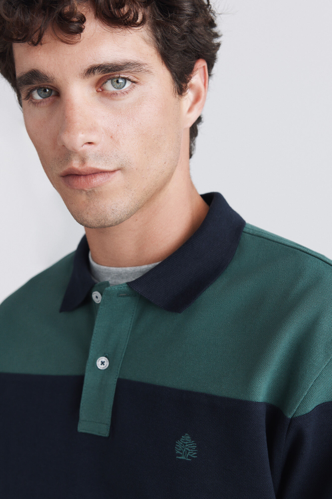Springfield Polo de piqu&eacute; manga larga bloques de color regular fit verde
