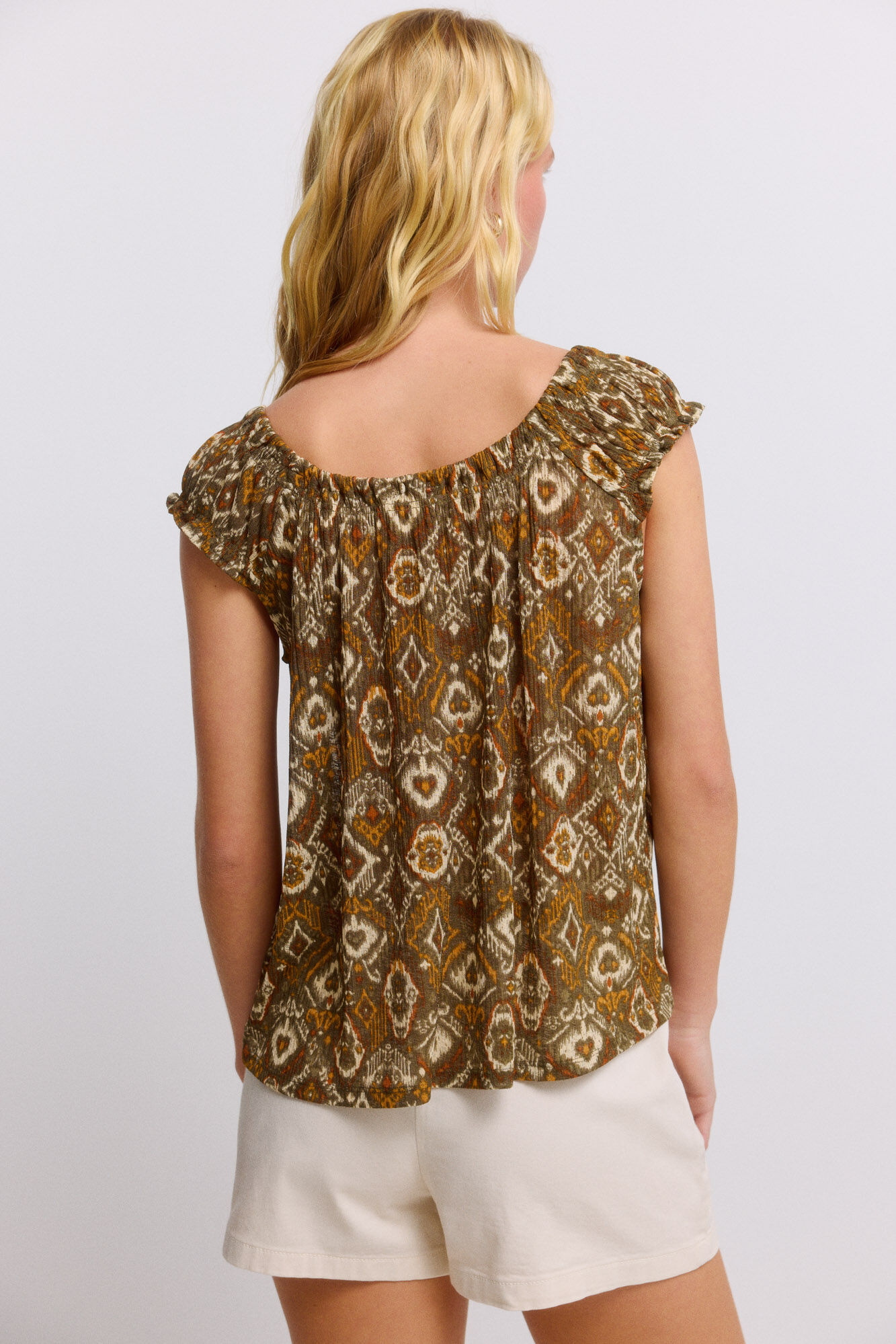 Springfield Top de crochet con flecos khaki