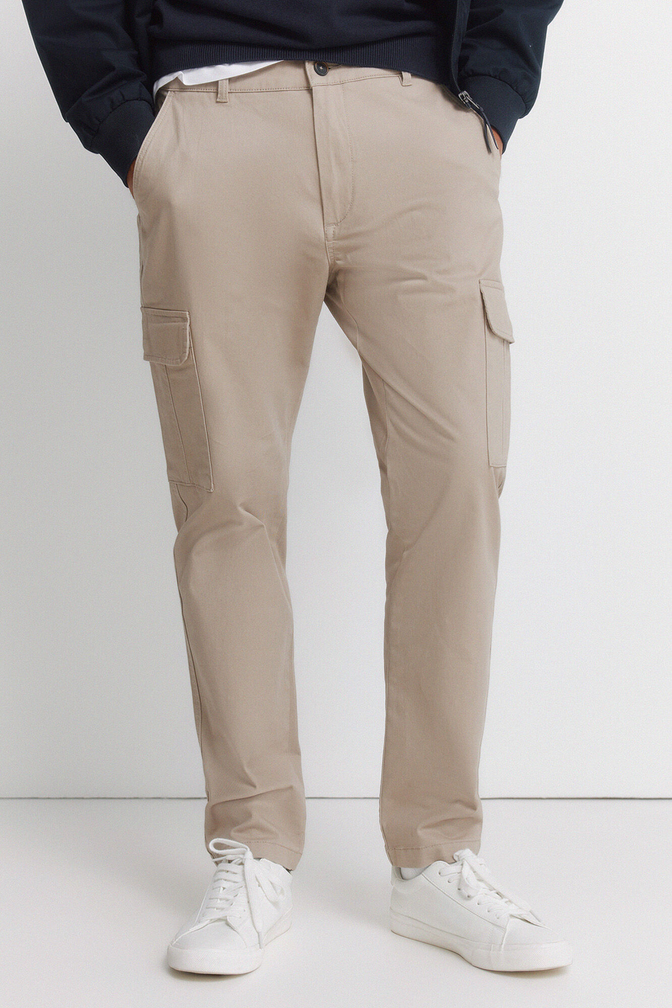 Springfield Pantal&oacute;n cargo c&oacute;modo slim fit caf&eacute;