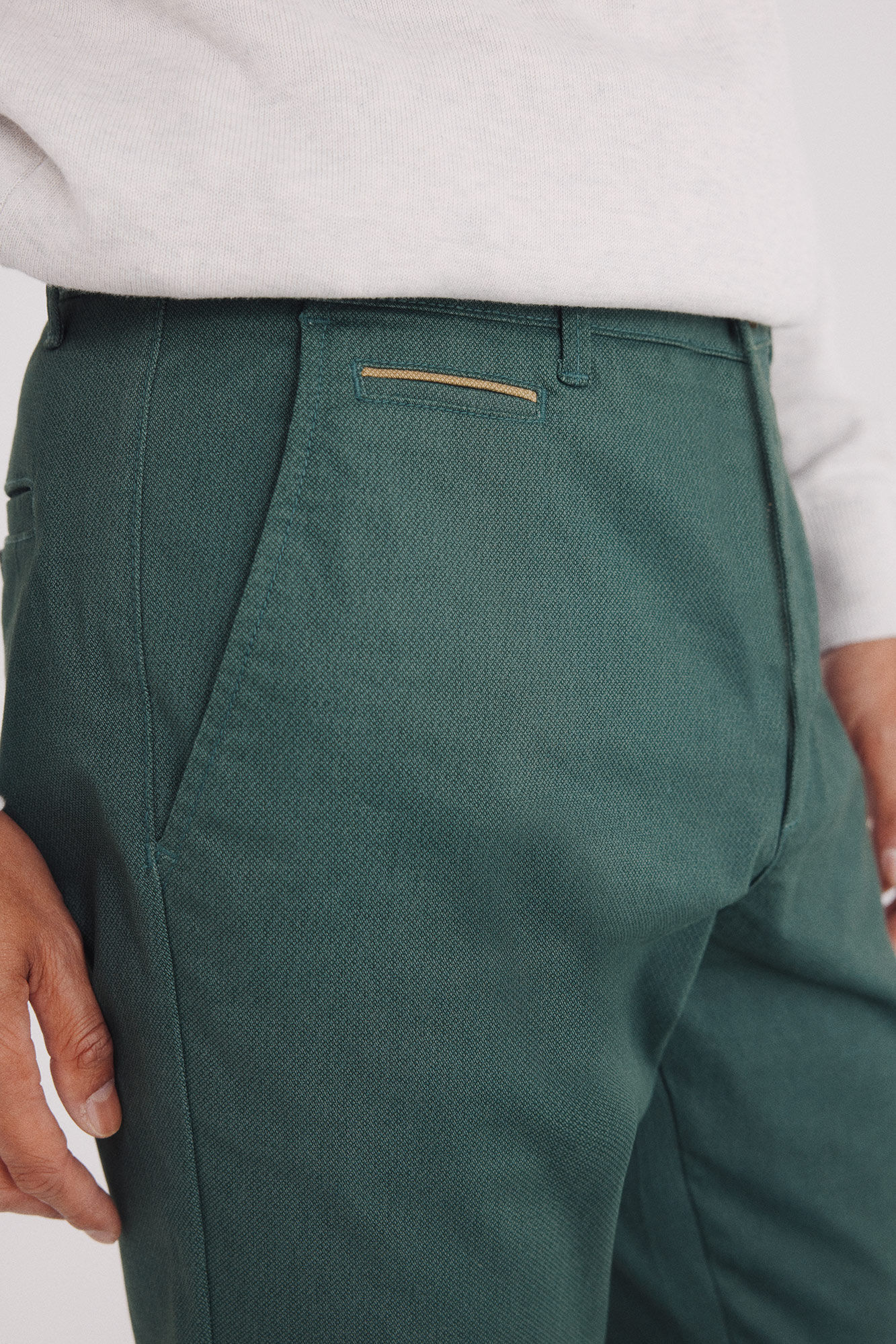 Springfield Pantal&oacute;n chino microestampado slim fit caza oscuro