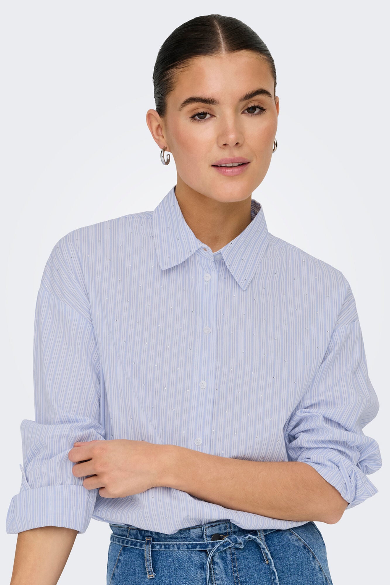 Only Camisa de rayas con pedrer&iacute;a natural