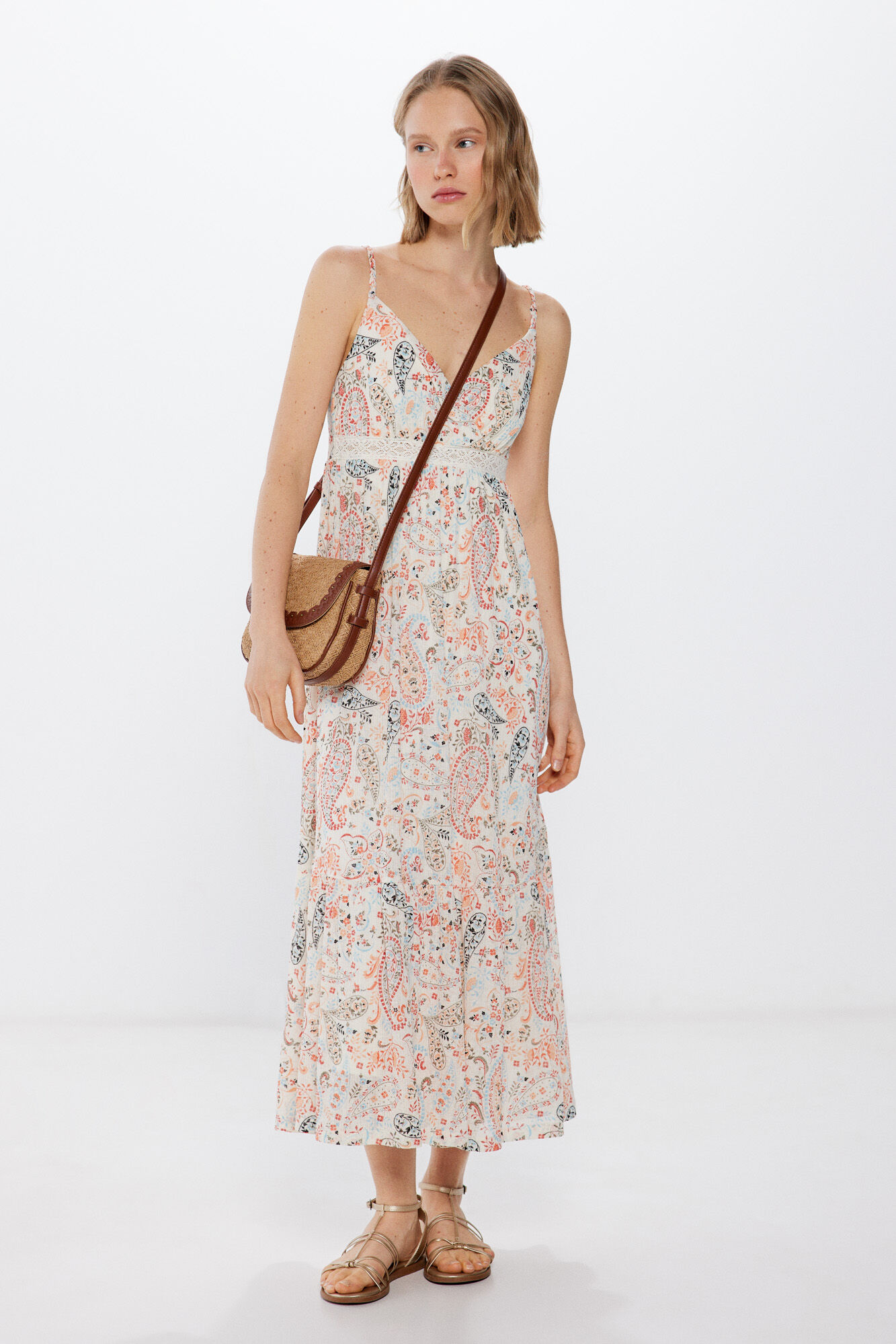 Vestido midi estampado paisley Vestidos para mujer Springfield MX