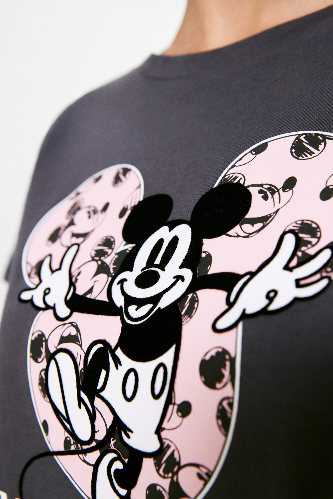 Playera mickey mouse sales