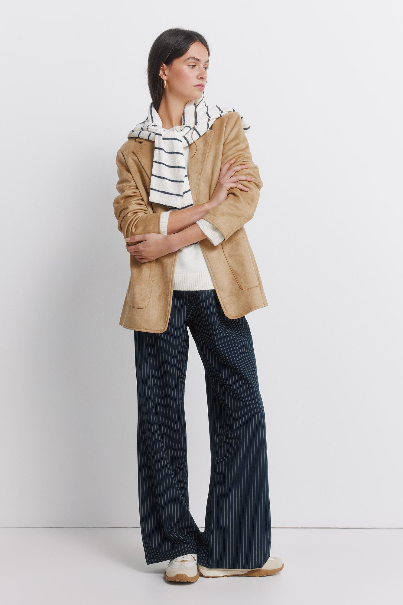 Springfield Blazer de ante sint&eacute;tico beige