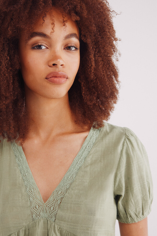 Springfield Blusa escote lace verde