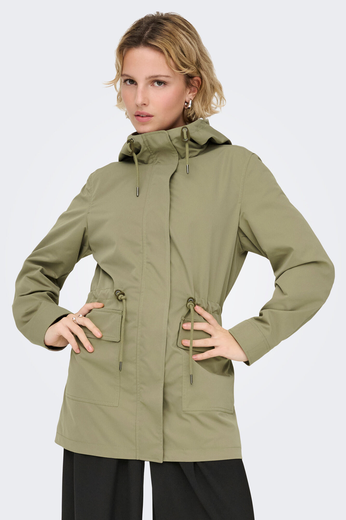 Only Parka con capucha kaki