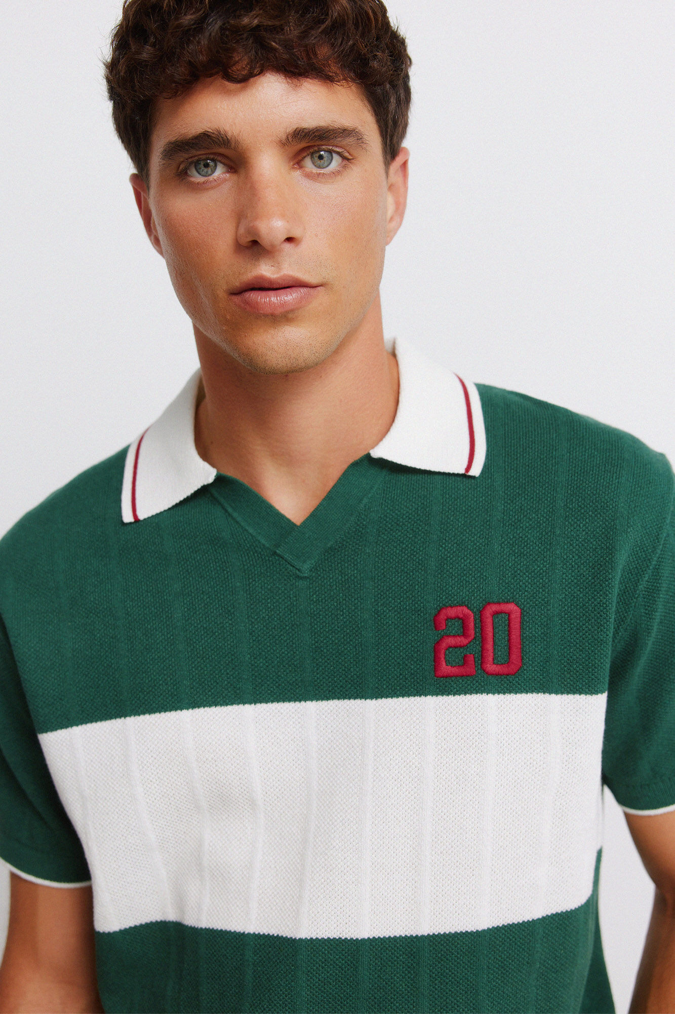 Springfield Polo deportivo con contraste verde