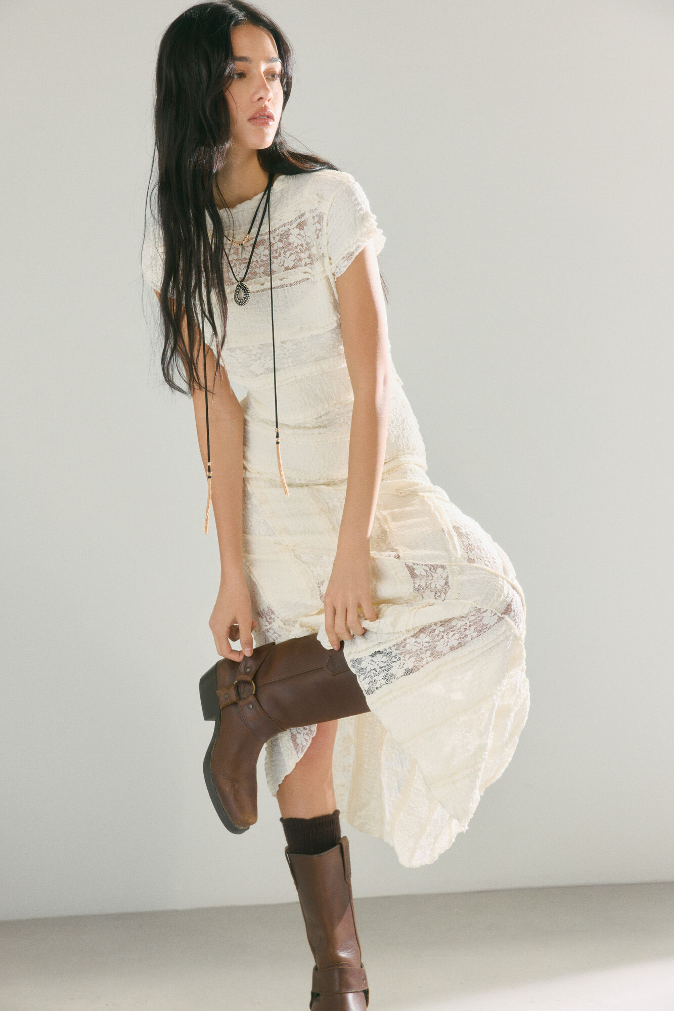 High Spirits Vestido Lola caf&eacute;