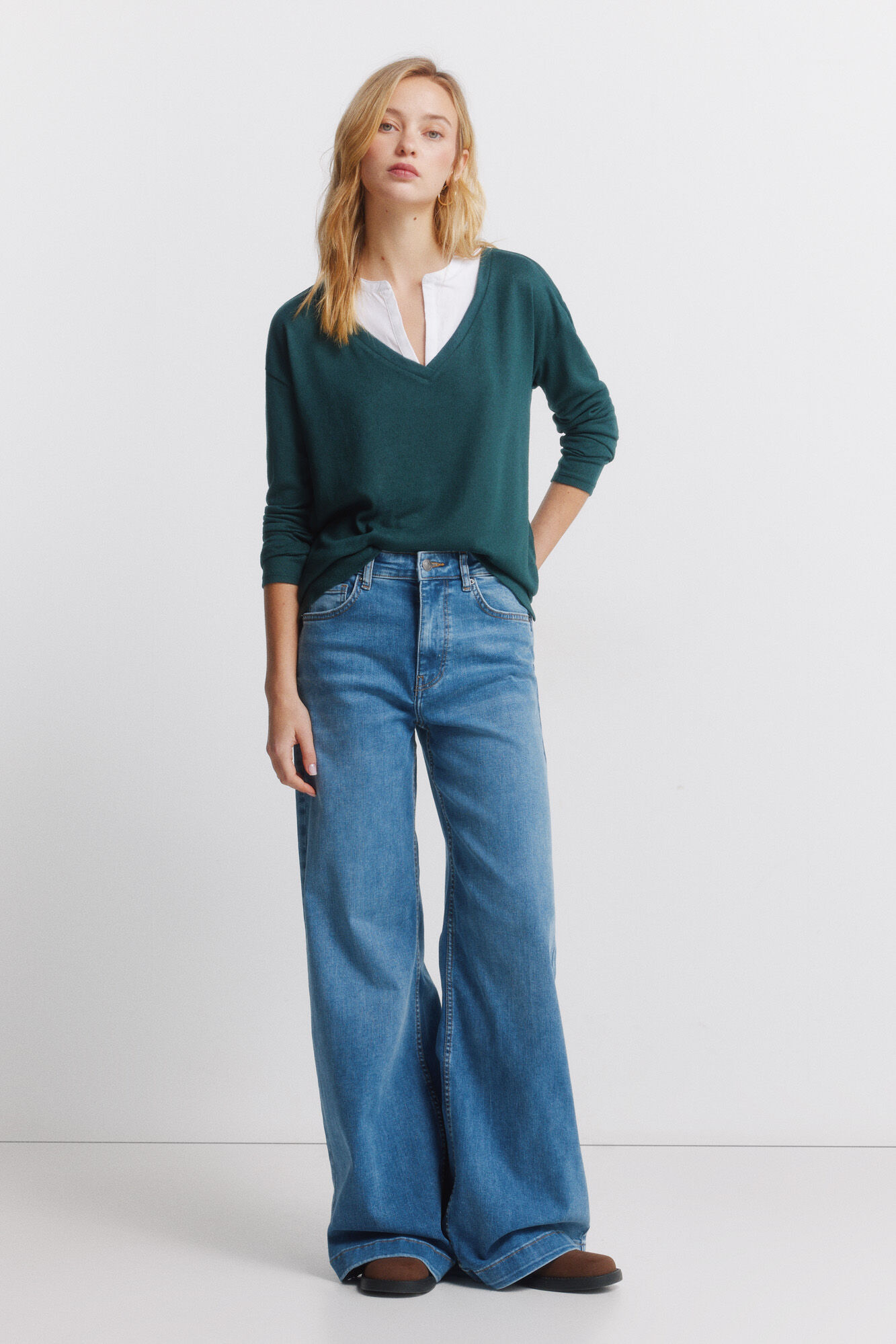 Springfield Playera manga larga escote en pico verde