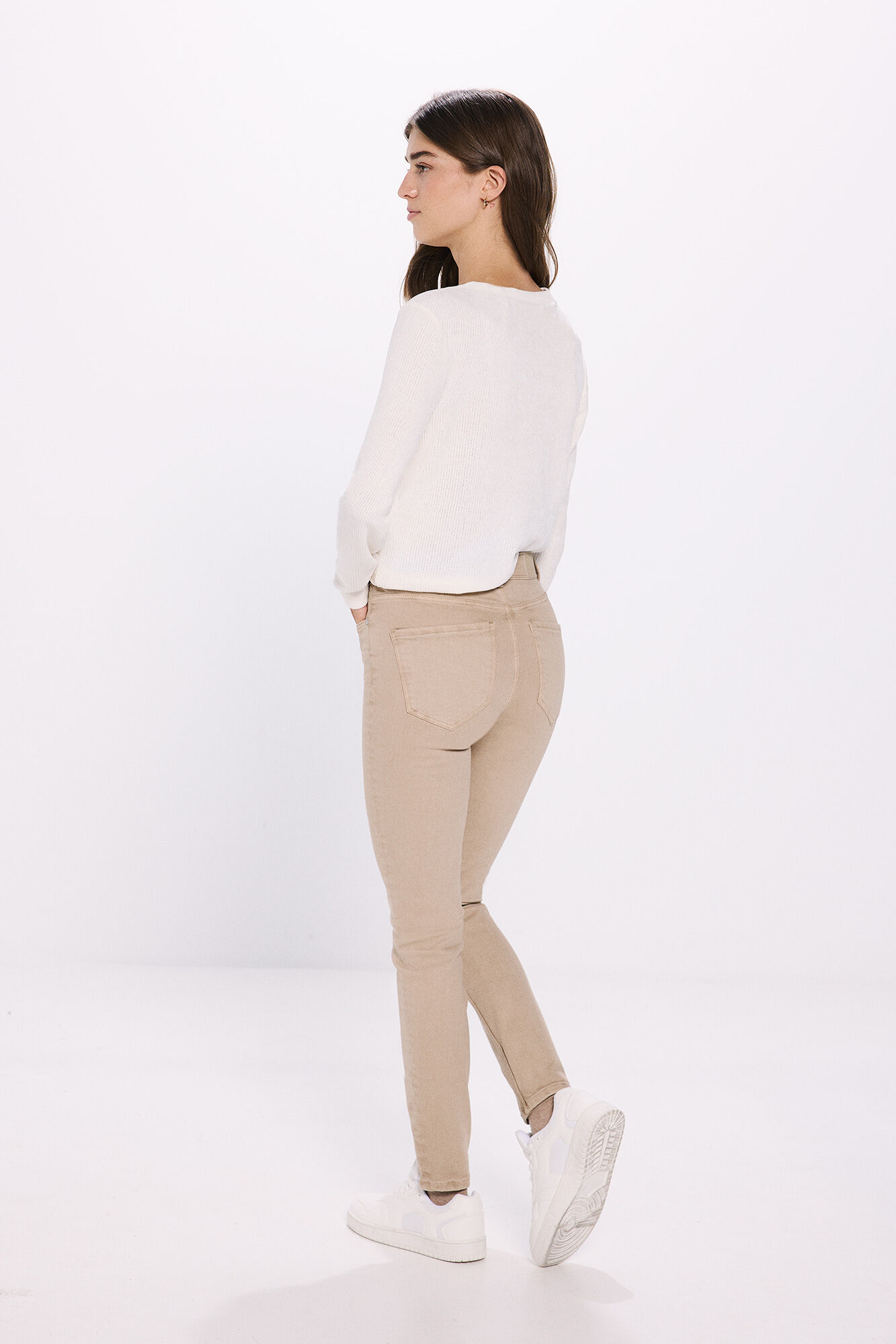 Springfield Pantal&oacute;n Slim Color beige