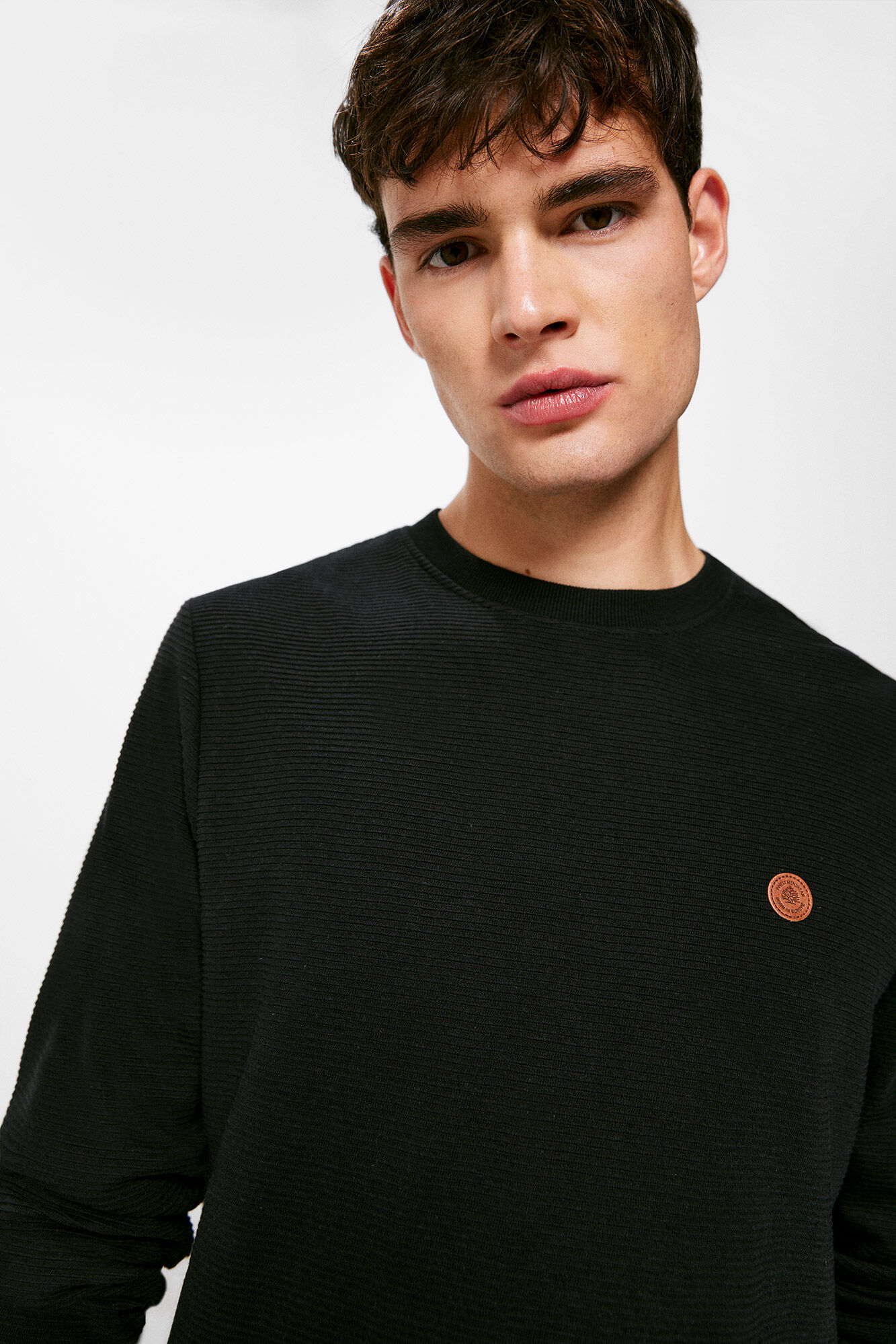 Springfield Playera manga larga atabillado negro