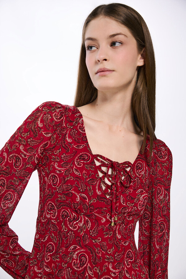 Springfield Vestido corto escote zigzag estampado rojo