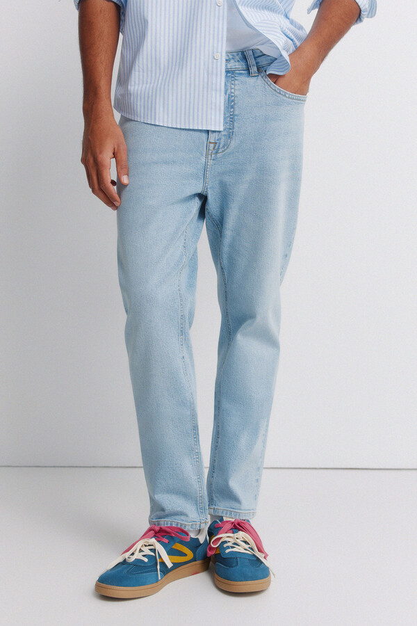 Jeans lavado claro slim fit | Pantalones de mezclilla para hombre ...