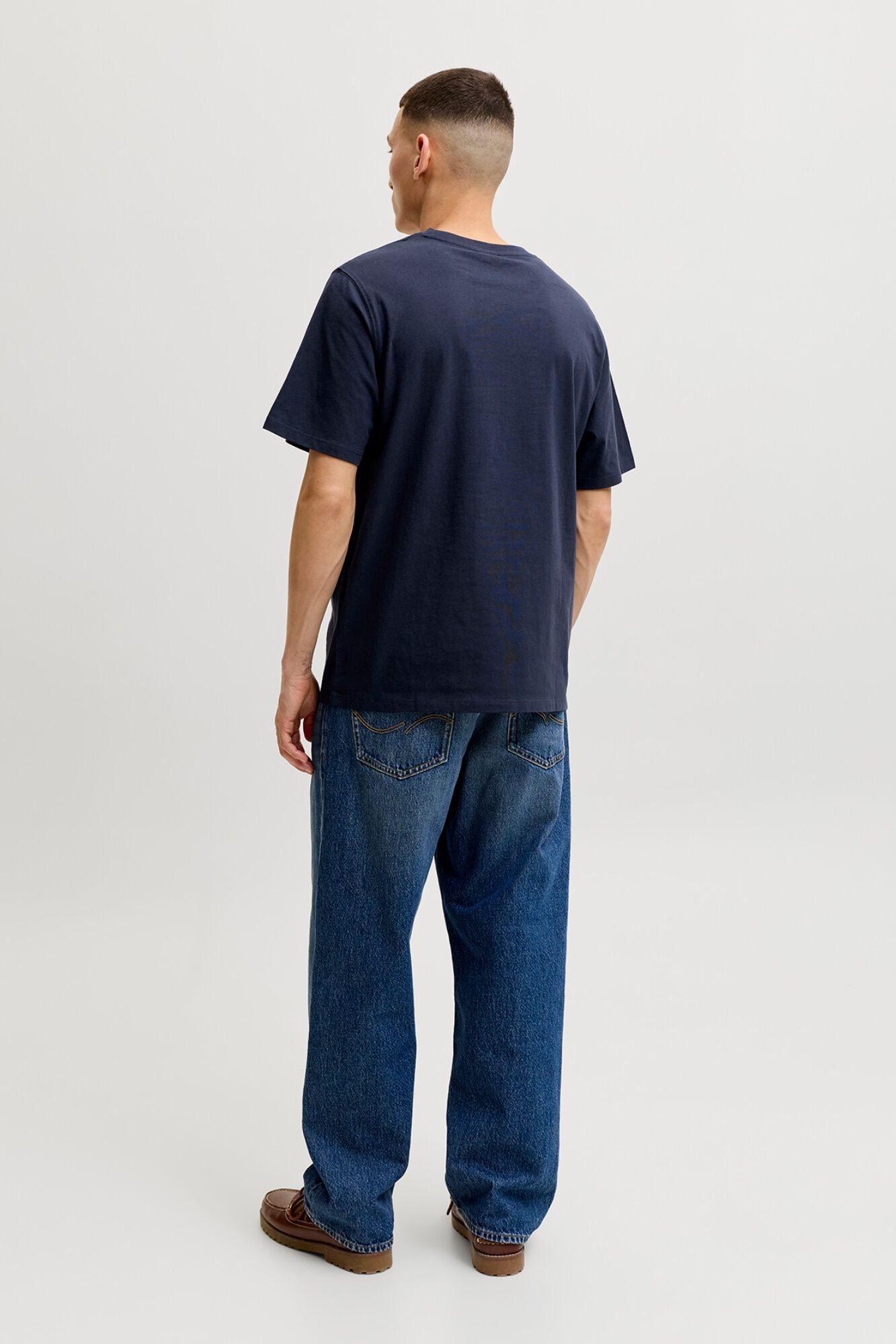 Jack & Jones Playera est&aacute;ndar fit marino