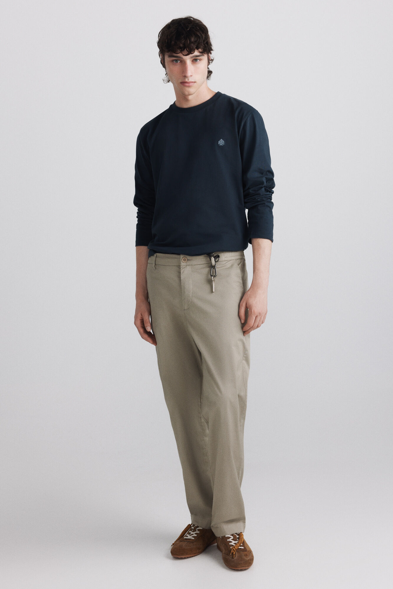 Springfield Pantal&oacute;n ligero straight fit