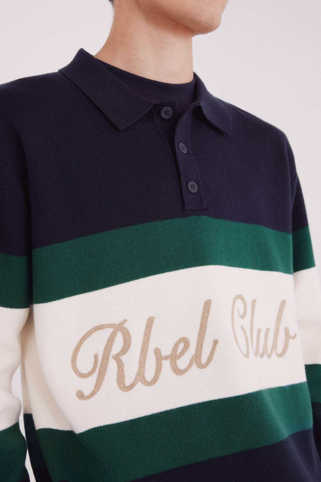 Springfield Su&eacute;ter cuello polo texto bordado azul