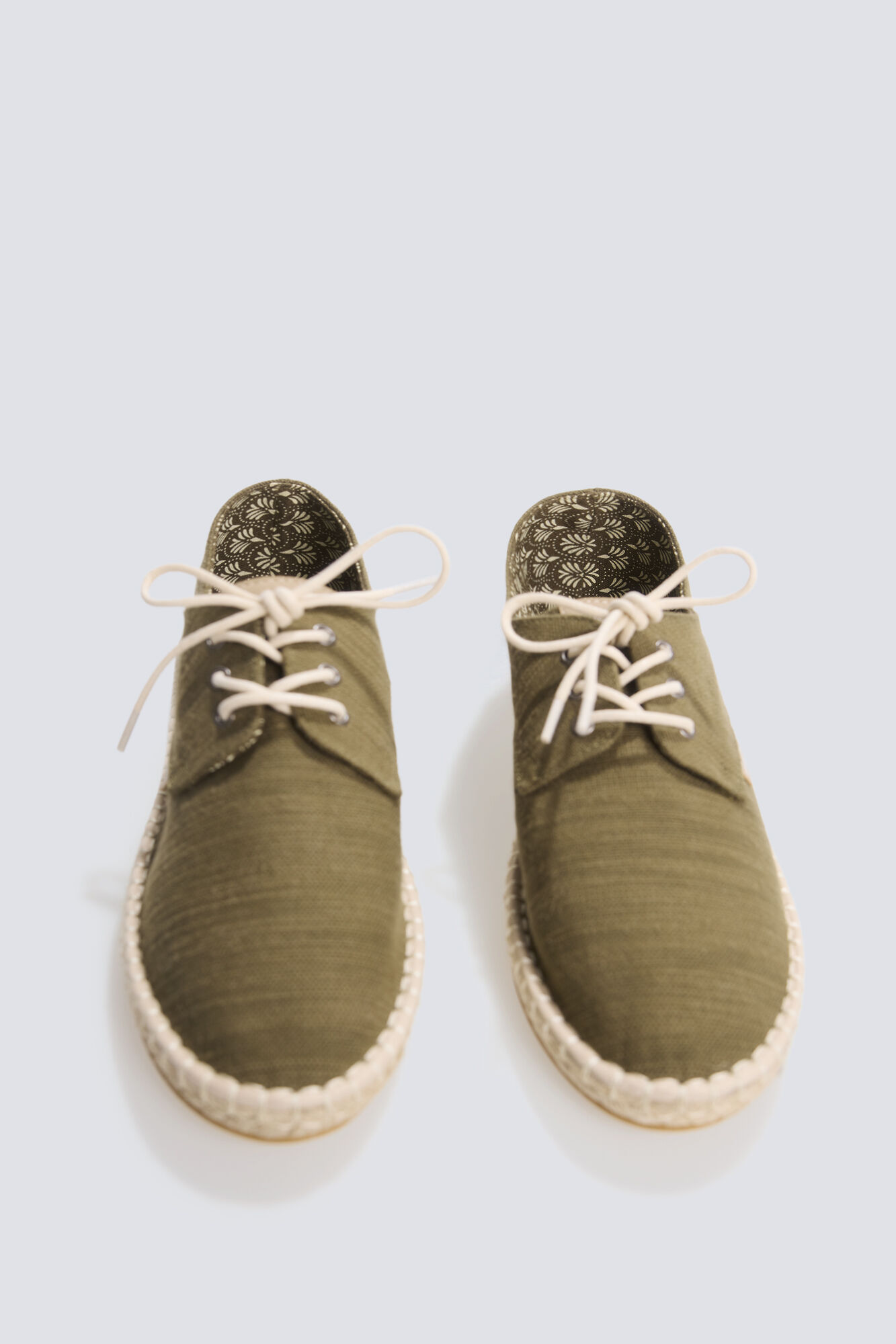 Springfield Alpargata r&uacute;stica con cordones verde