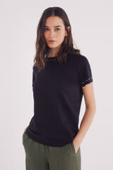 Springfield Playera tachuelas cuello y mangas negro