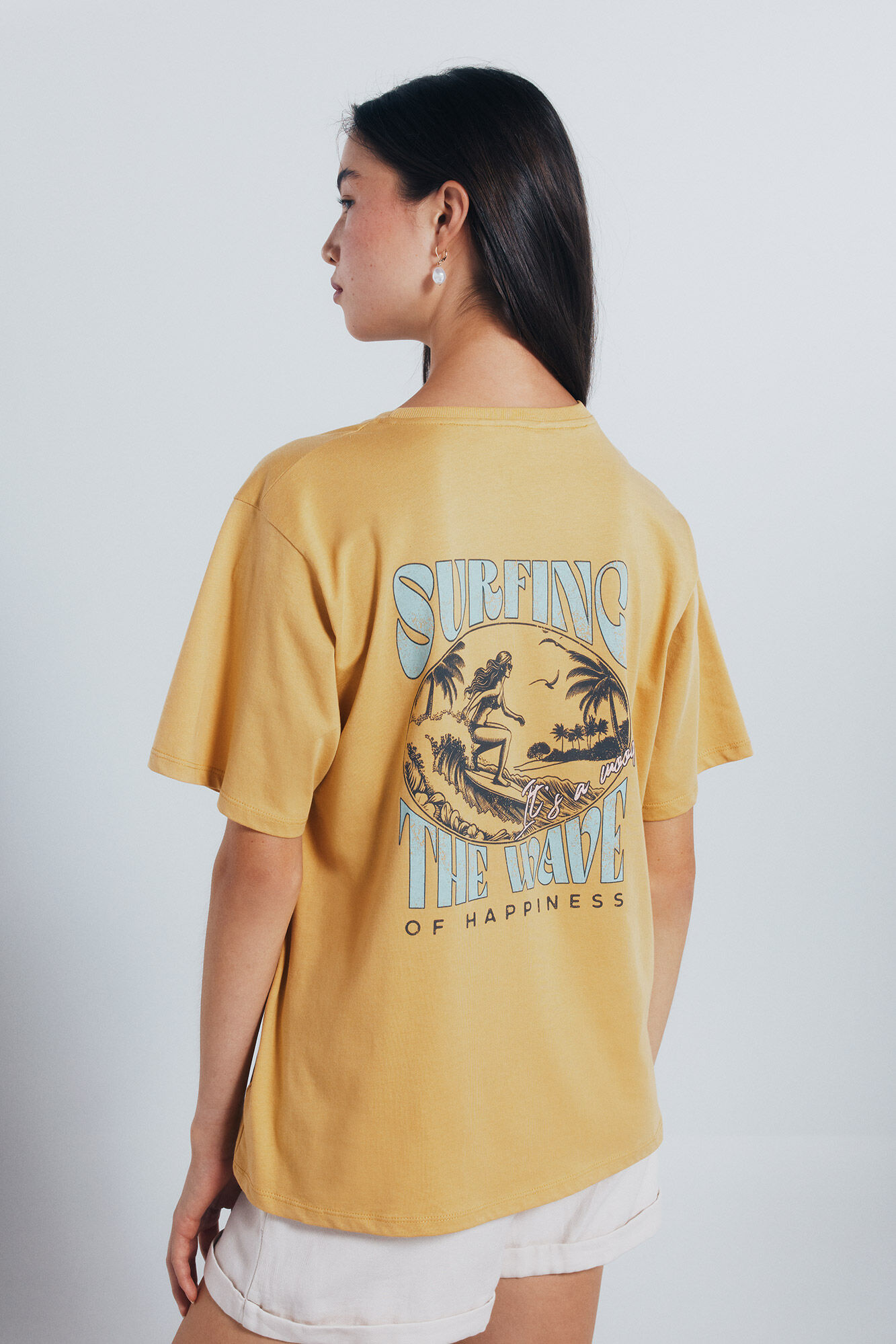Springfield Playera gr&aacute;fica espalda amarillo