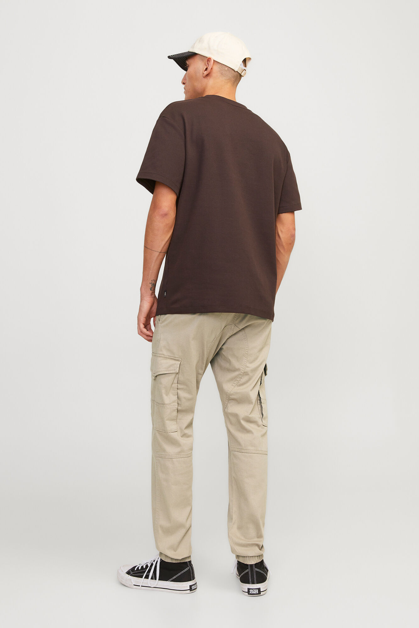 Jack & Jones Pantal&oacute;n cargo con pu&ntilde;o el&aacute;stico beige