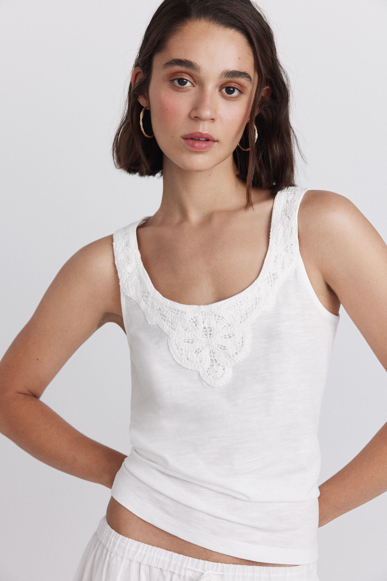 Springfield Playera sin mangas de crochet