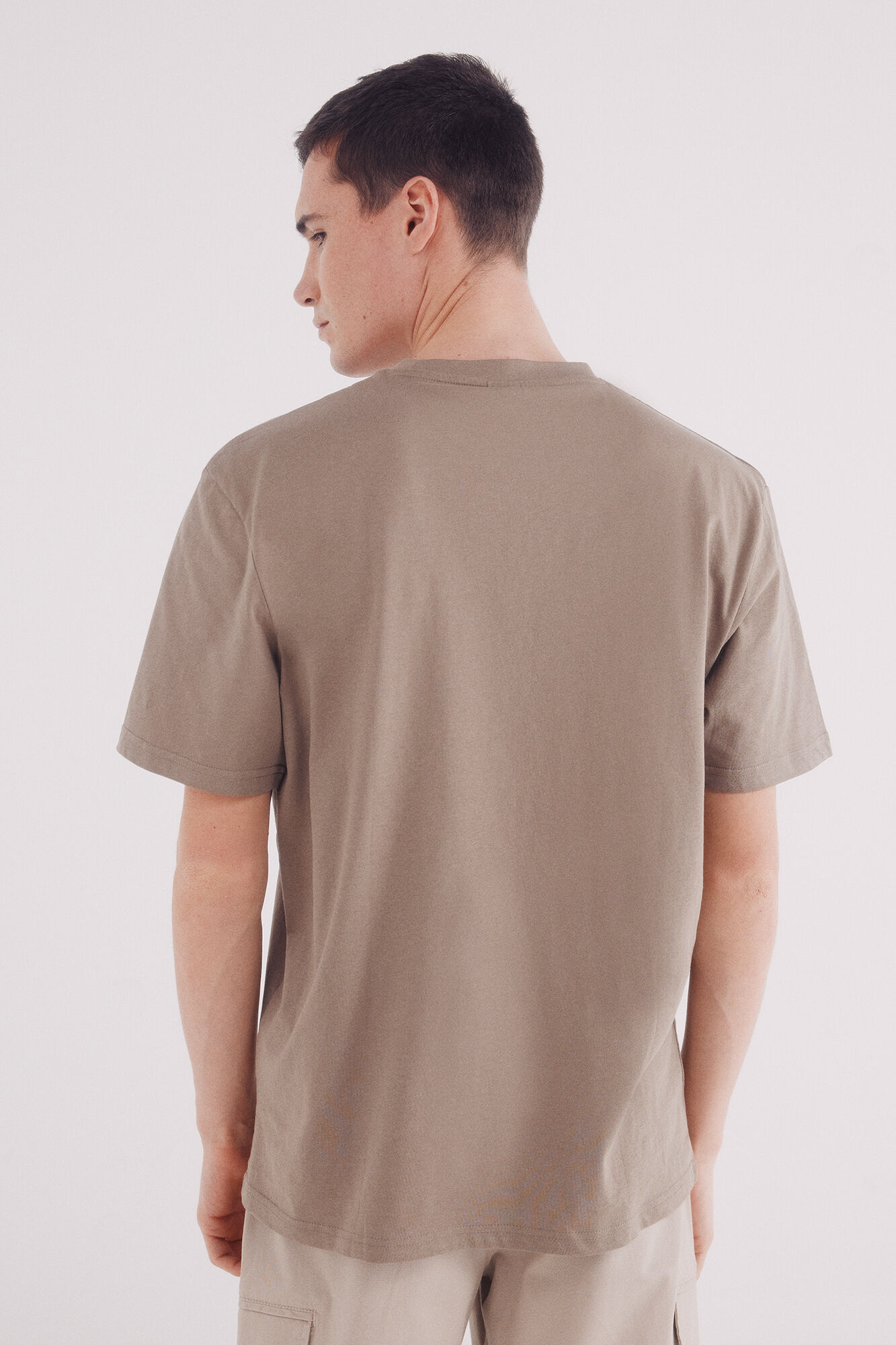 Springfield Playera b&aacute;sica cuello redondo caf&eacute;