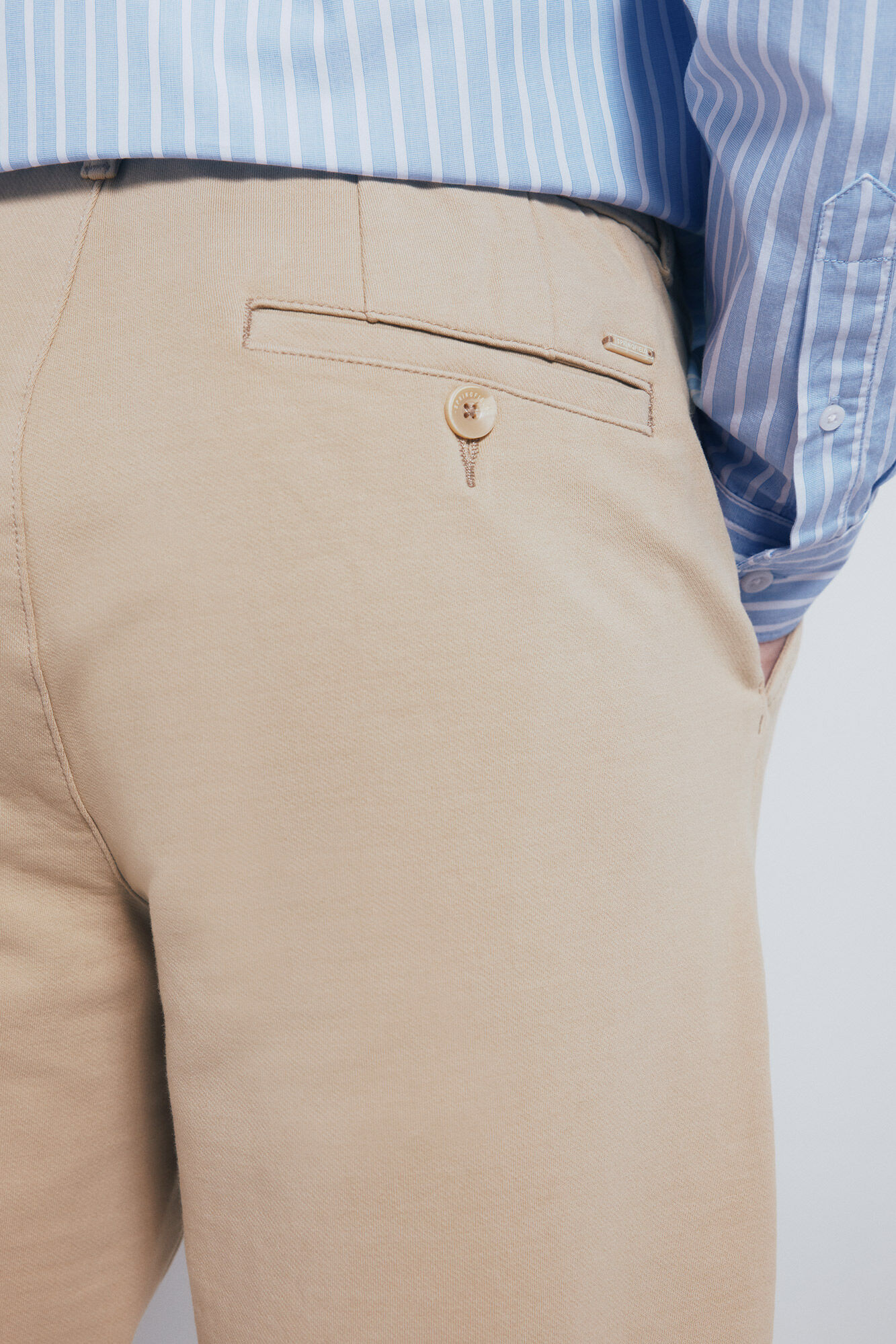 Springfield Pantal&oacute;n chino comfort slim fit beige