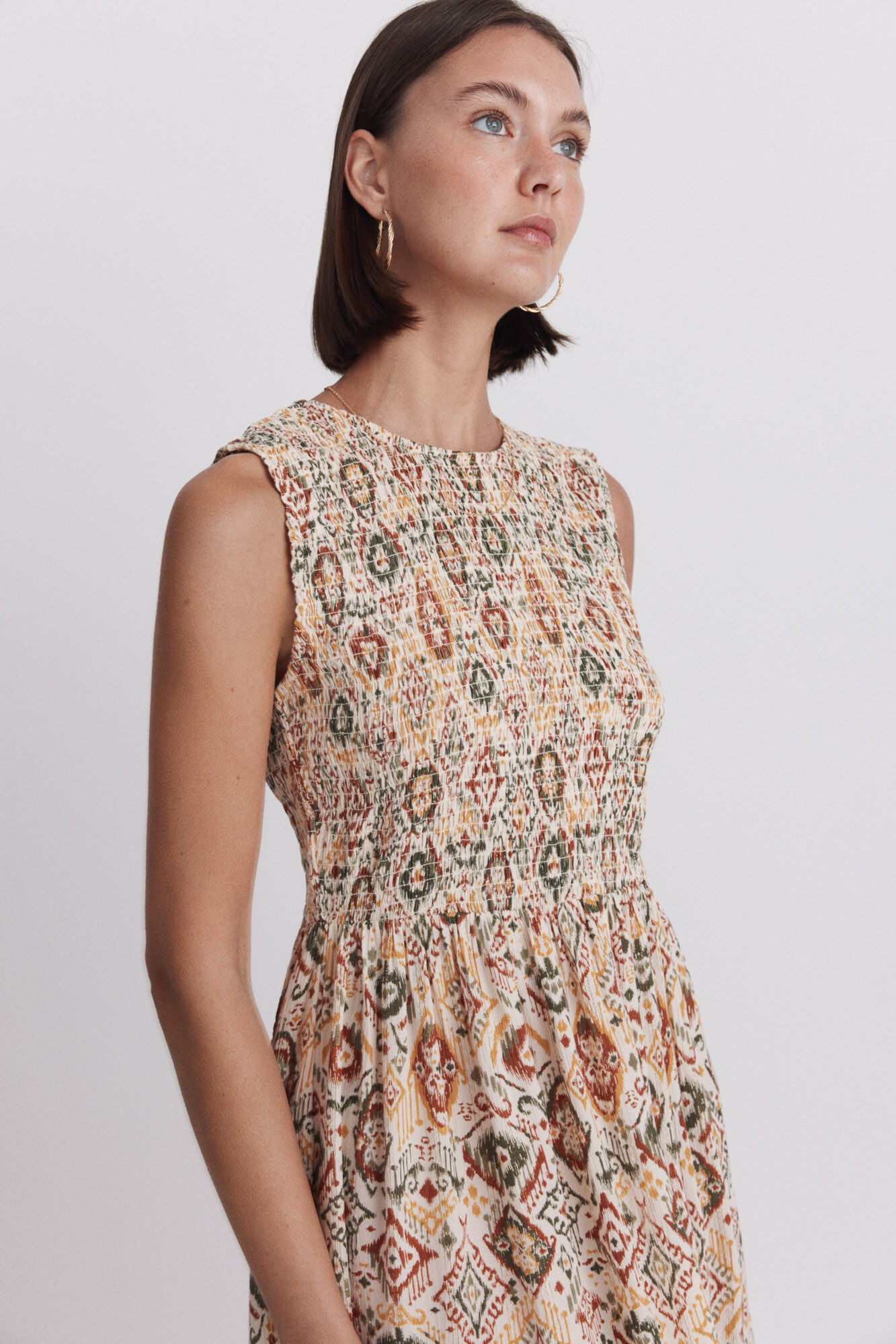 Springfield Vestido midi halter nido de abeja