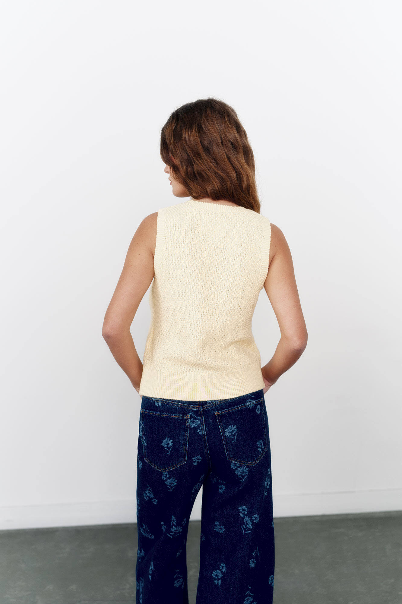 High Spirits Chaleco "Bloom"  amarillo