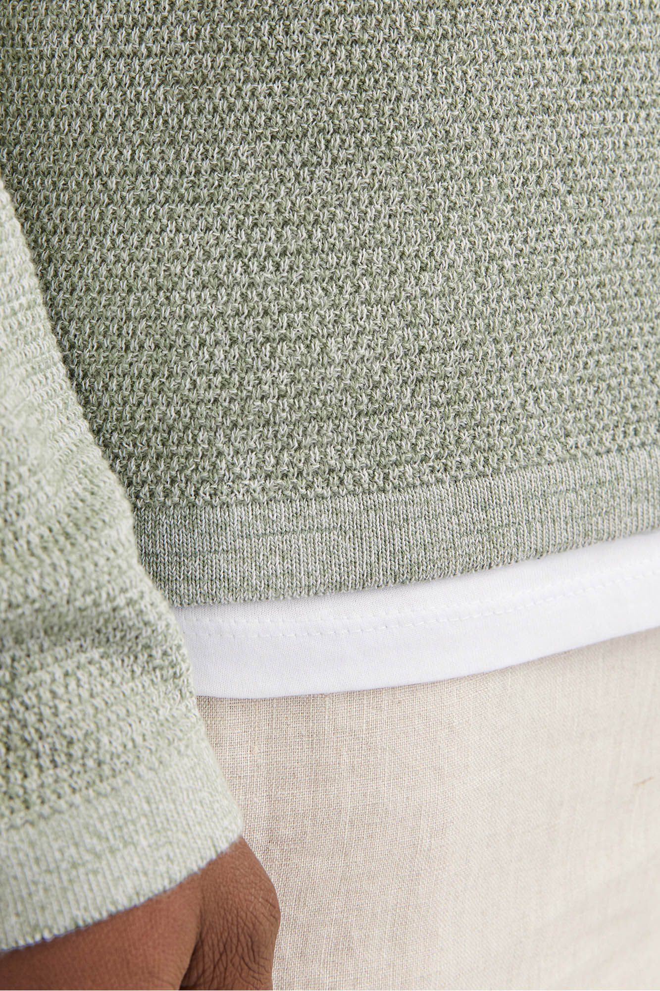 Jack & Jones Su&eacute;ter regular fit caza oscuro