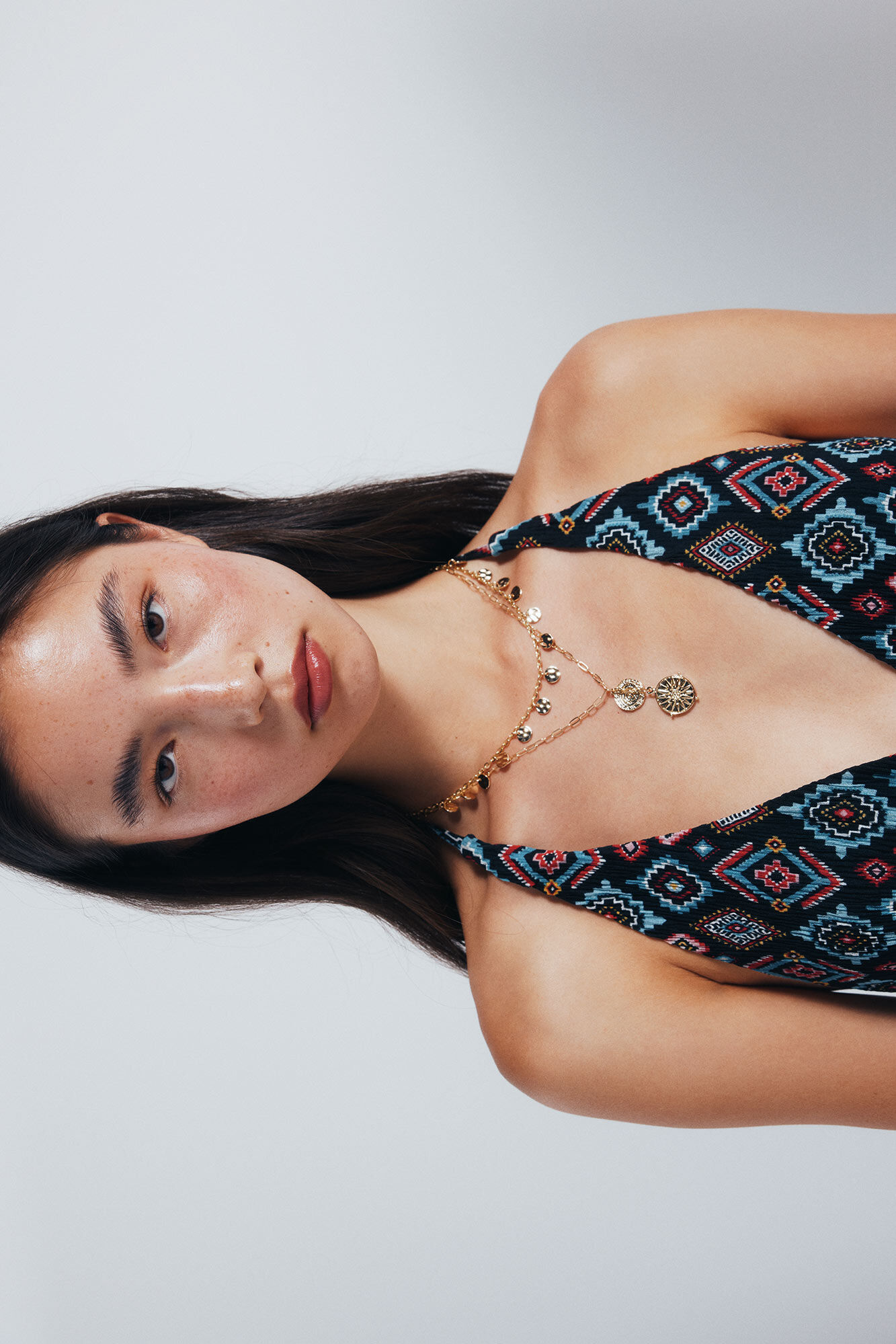 Springfield Top escote halter estampado geom&eacute;trico