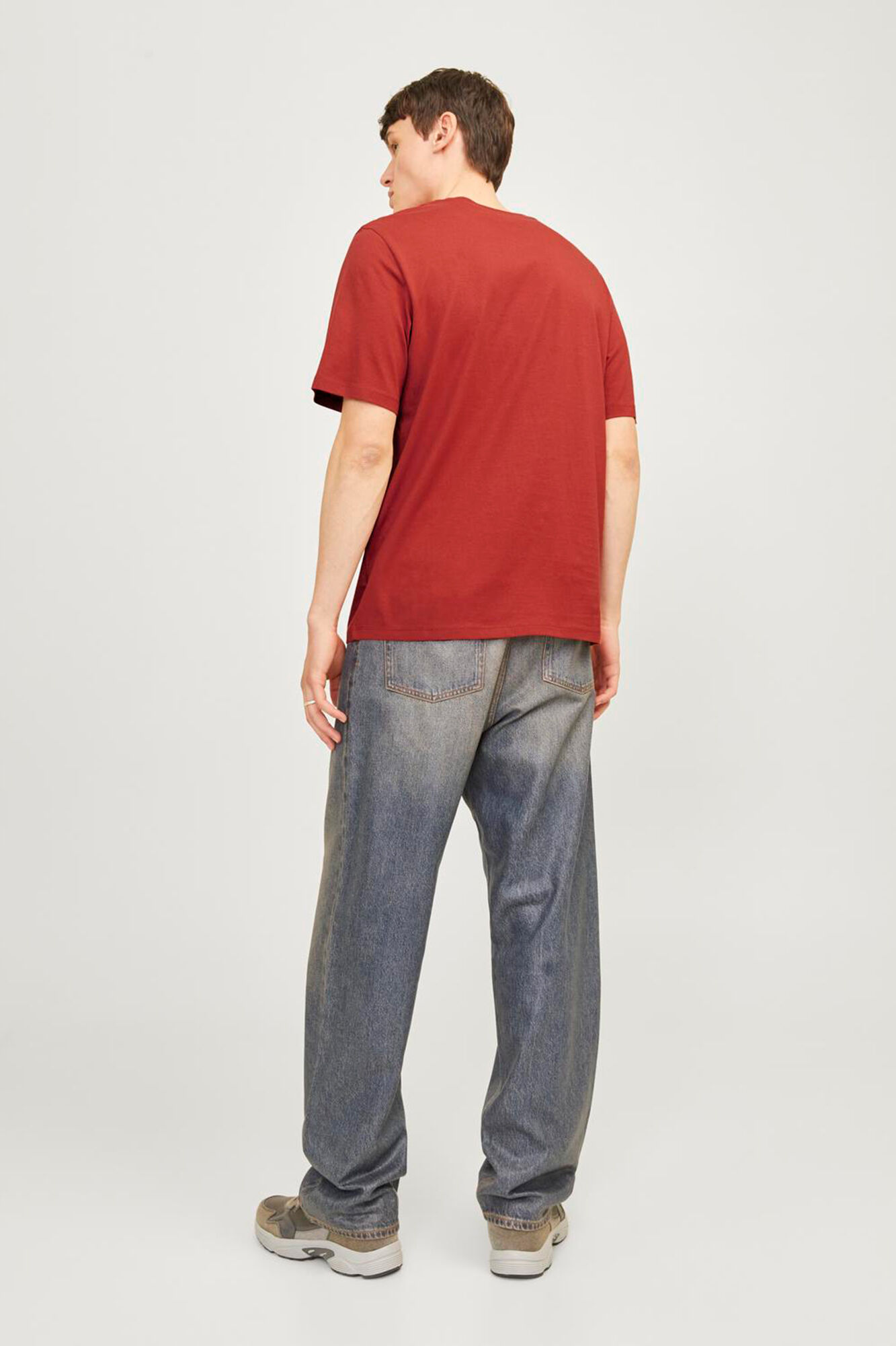 Jack & Jones Playera est&aacute;ndar fit rojo
