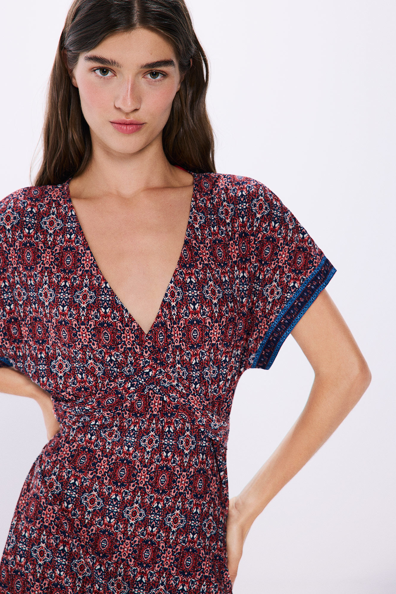 Springfield Vestido midi escote nudo estampado p&uacute;rpura