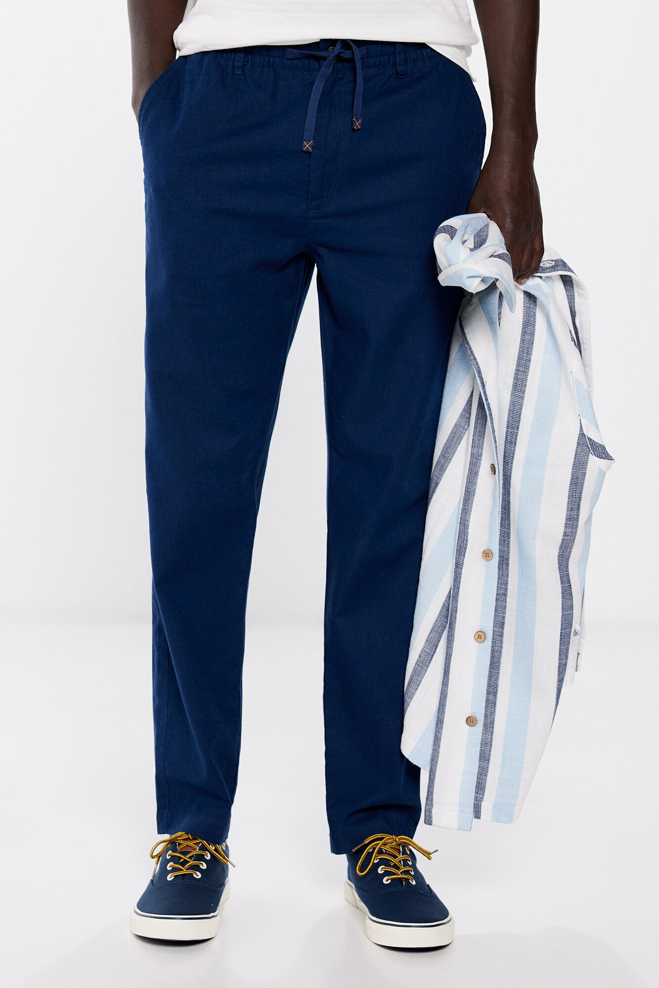 Pantalon chino lino slim fit Pantalones para hombre Springfield MX