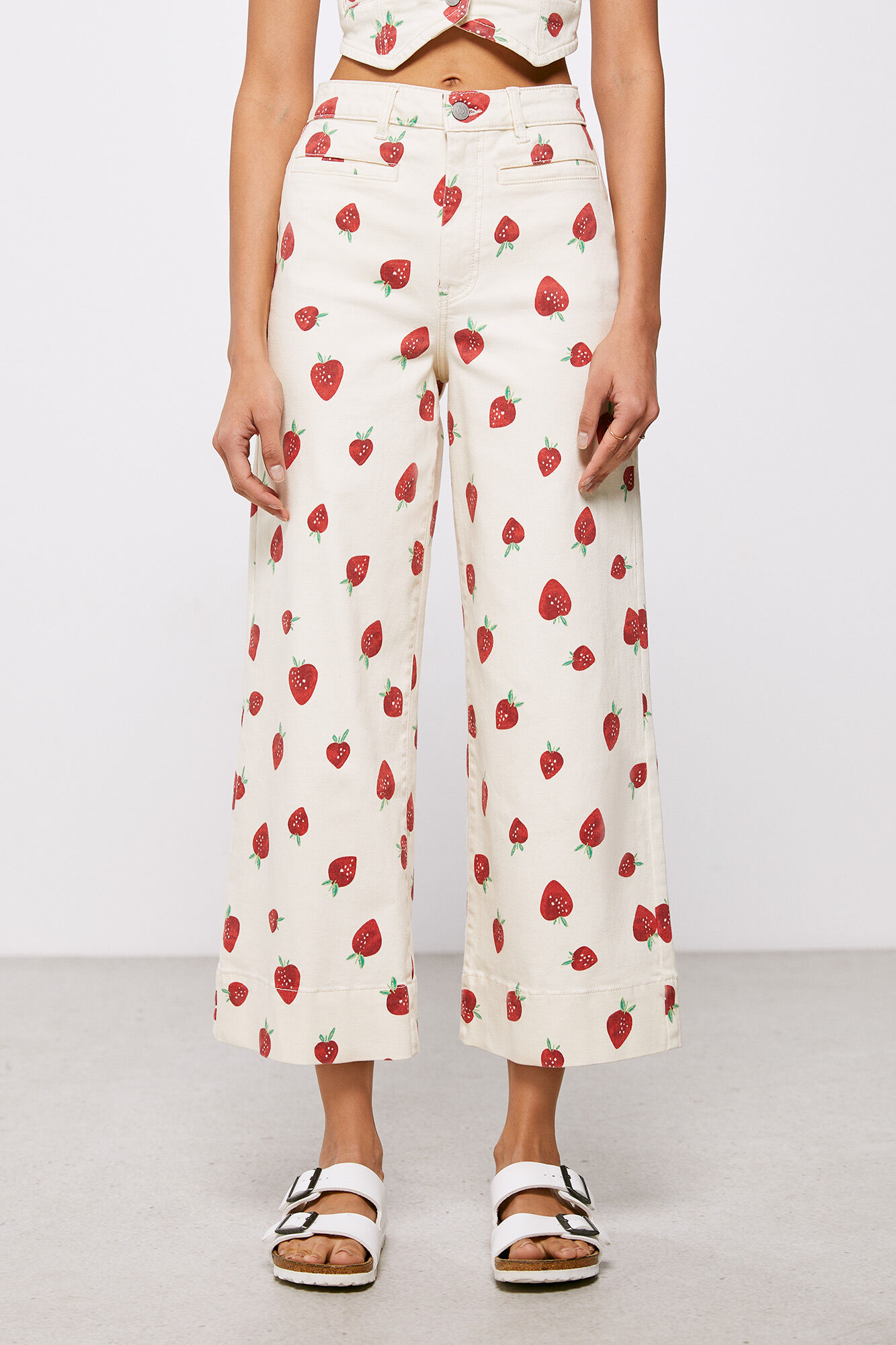 High Spirits Jeans Berry-Cake  beige