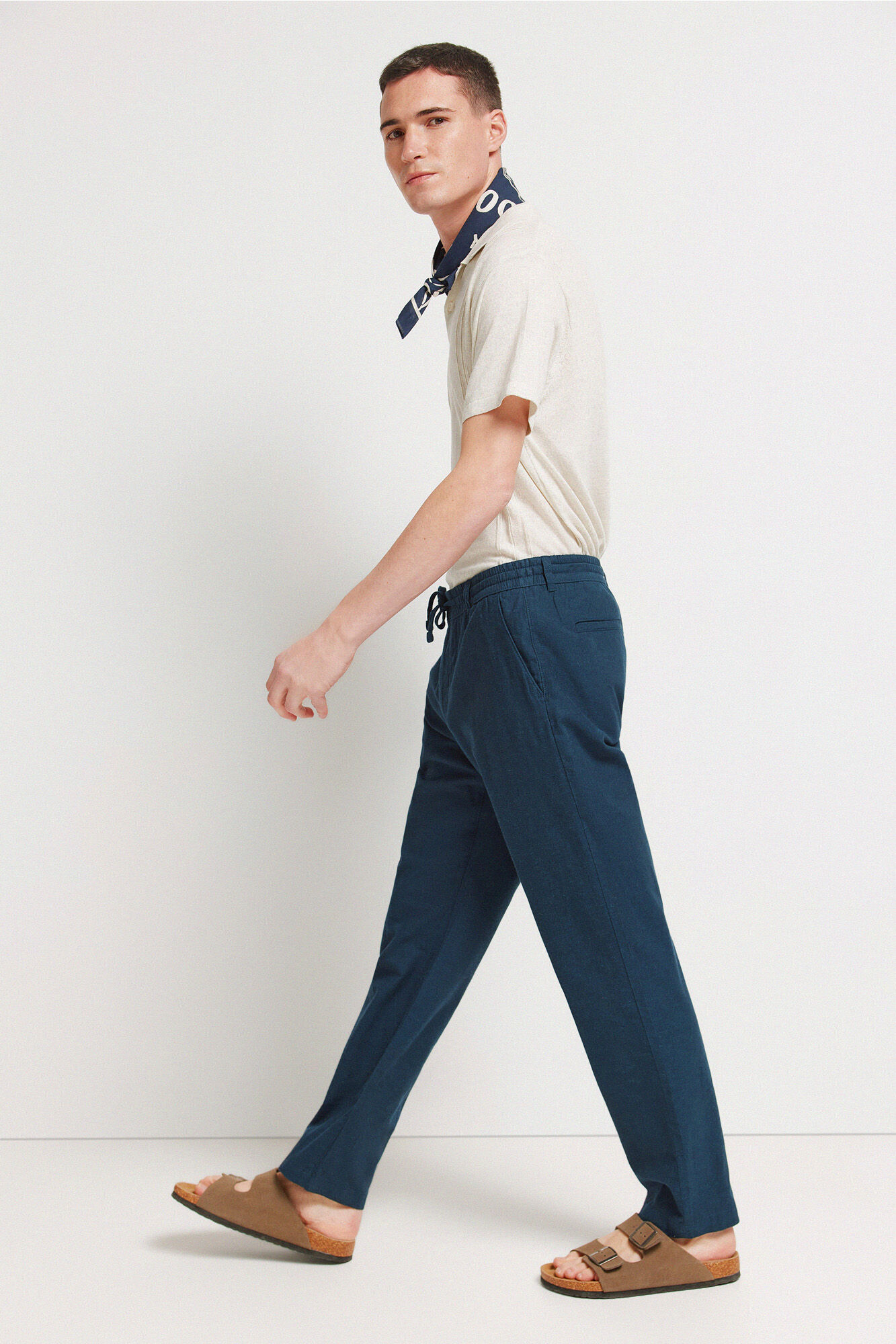 Springfield Pantal&oacute;n chino comfort fit de lino azul