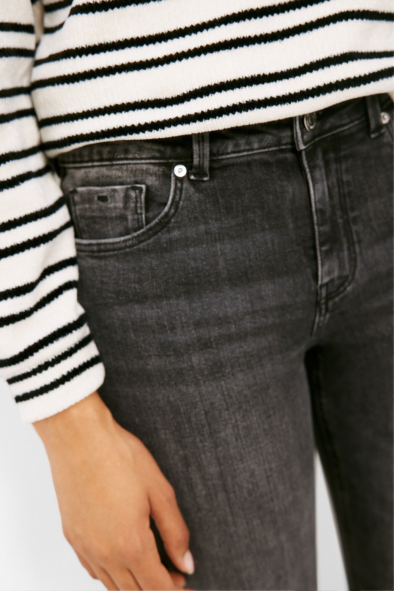 Springfield Jeans Slim Cropped Lavado Sostenible gris