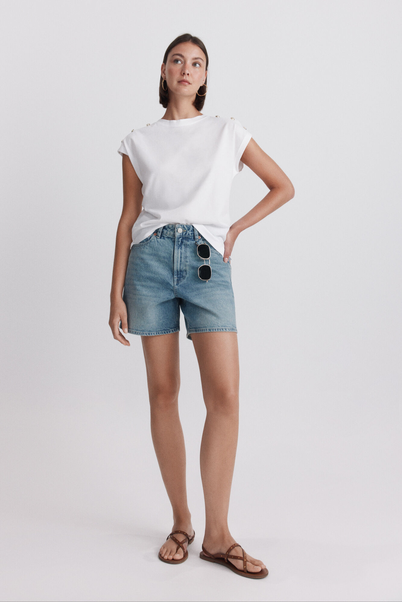 Springfield Playera con botones dorados natural