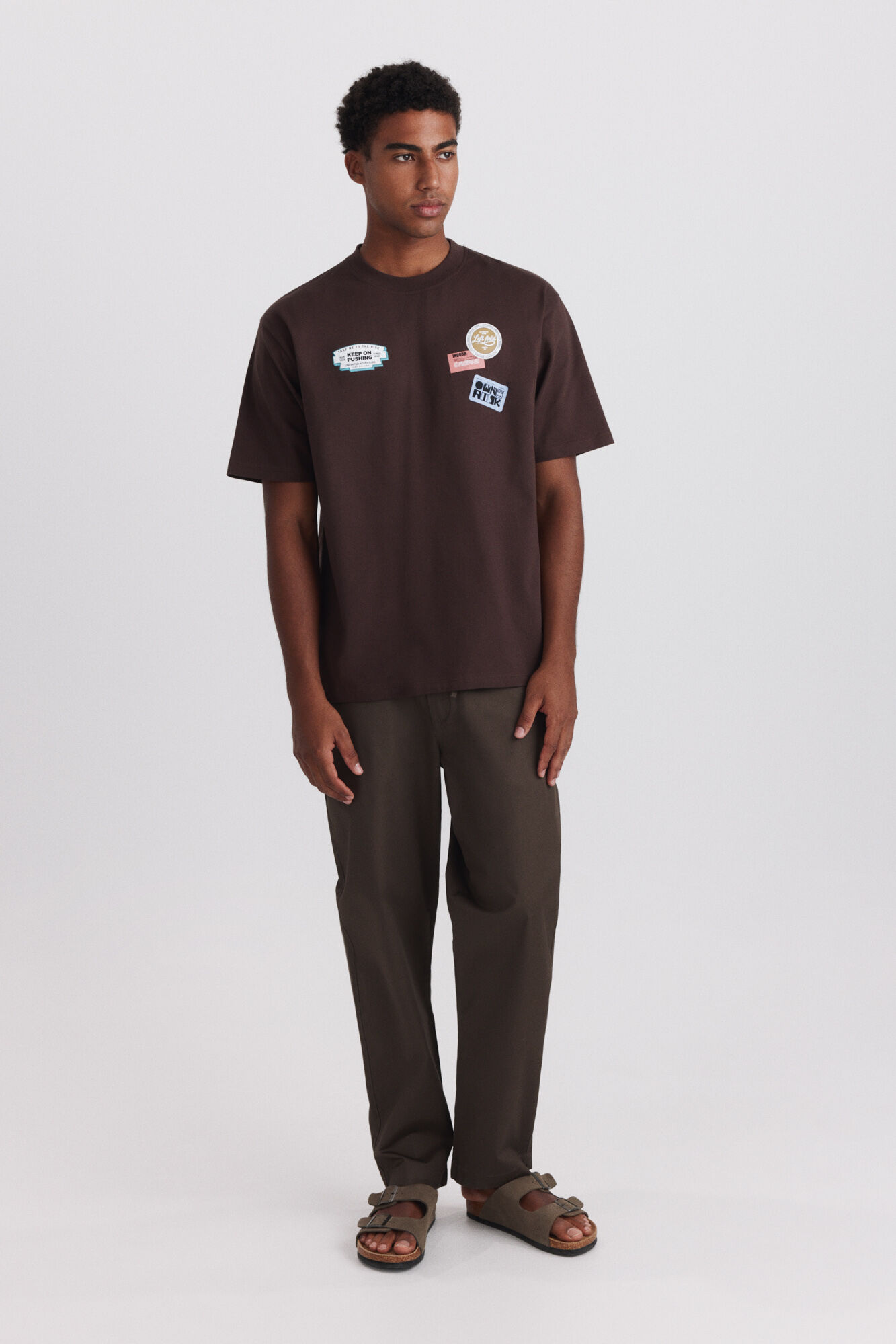 Springfield Pantal&oacute;n ligero straight fit caf&eacute;