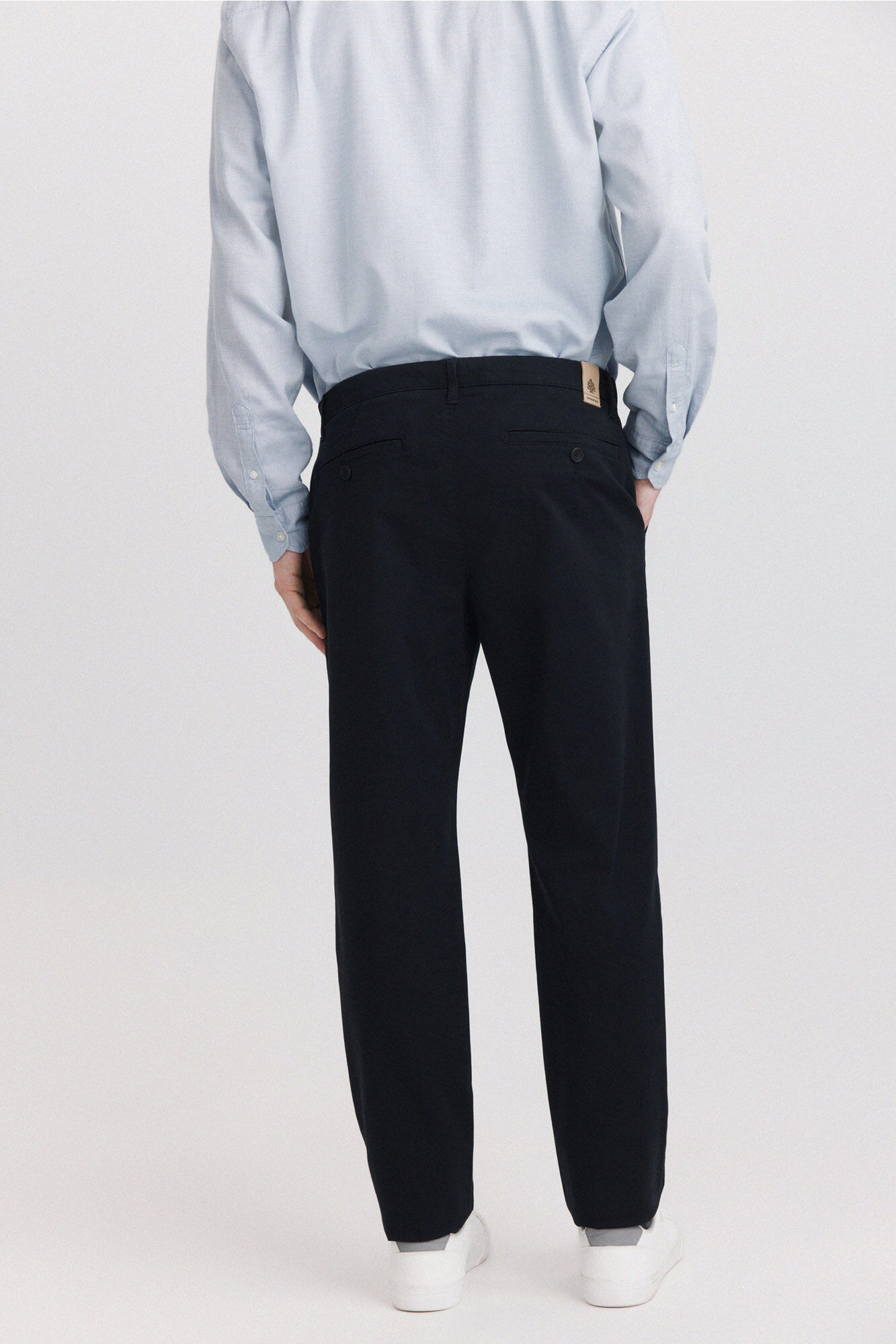Springfield Pantal&oacute;n chino slim fit negro